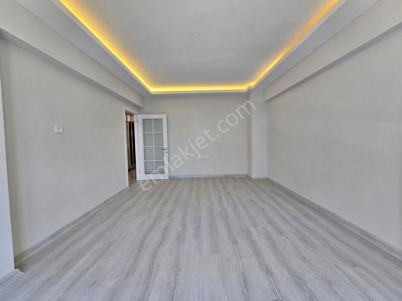 Piyade Mh'de 3+1 Ultra Lüks Yapılı Ara Kat Ön Cephe Daire - Görsel 9