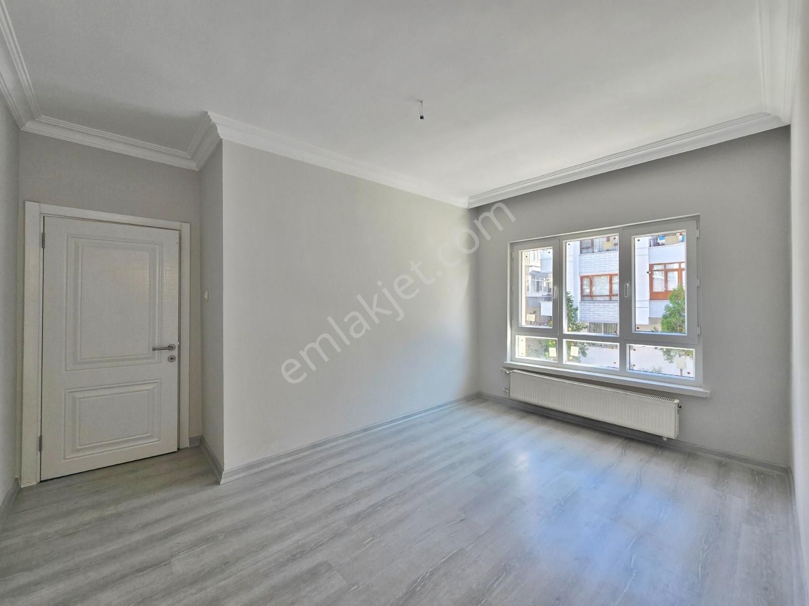 Piyade Mh'de 3+1 Ultra Lüks Yapılı Ara Kat Ön Cephe Daire - Görsel 17