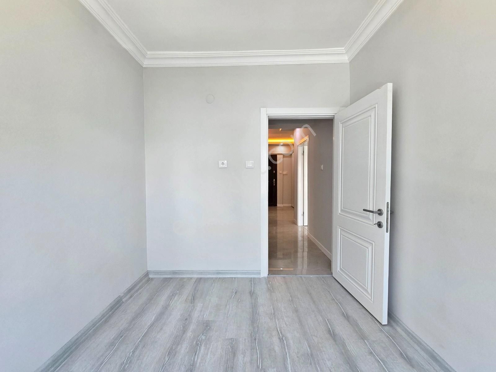 Piyade Mh'de 3+1 Ultra Lüks Yapılı Ara Kat Ön Cephe Daire - Görsel 27