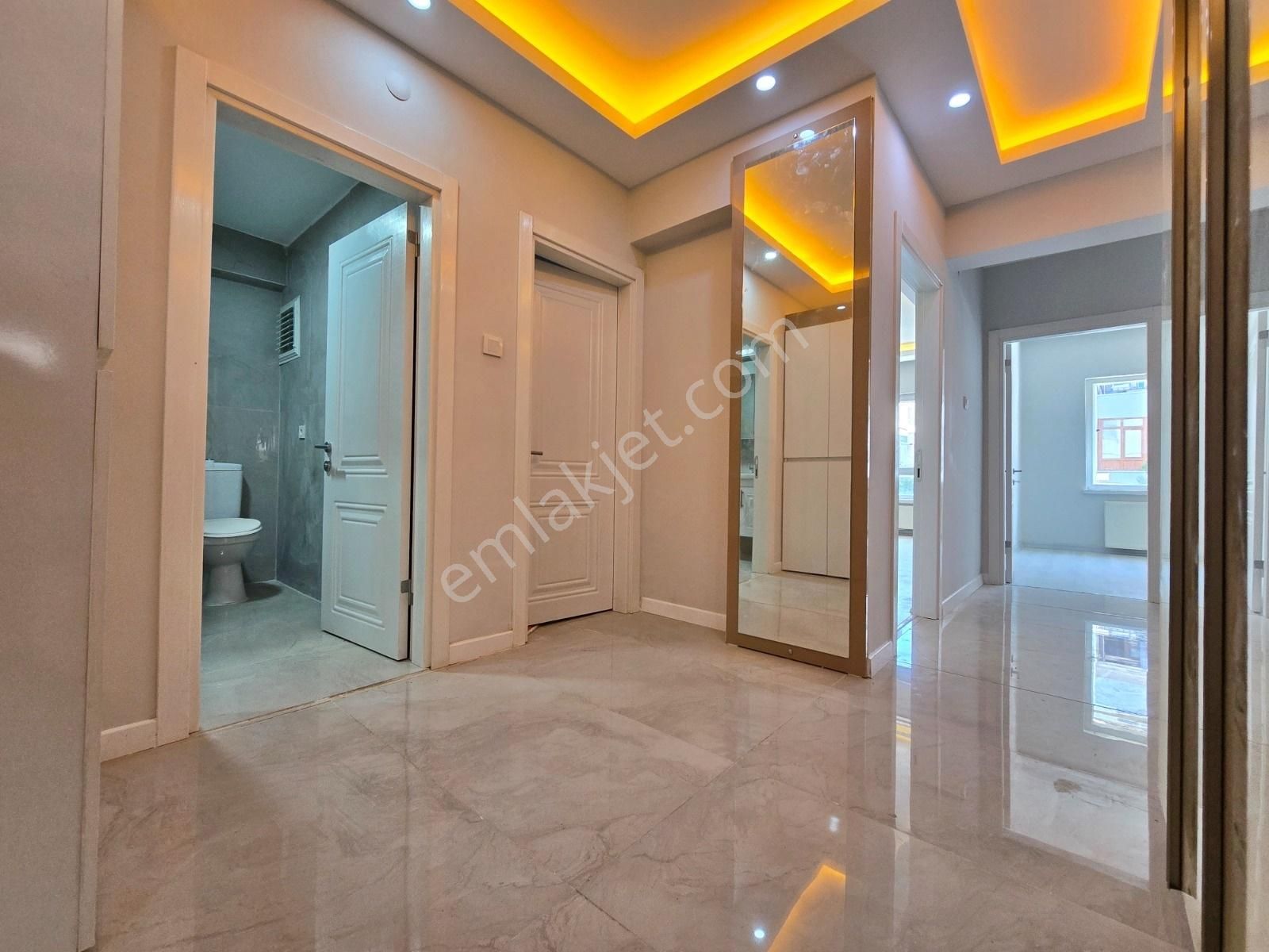 Piyade Mh'de 3+1 Ultra Lüks Yapılı Ara Kat Ön Cephe Daire - Görsel 28