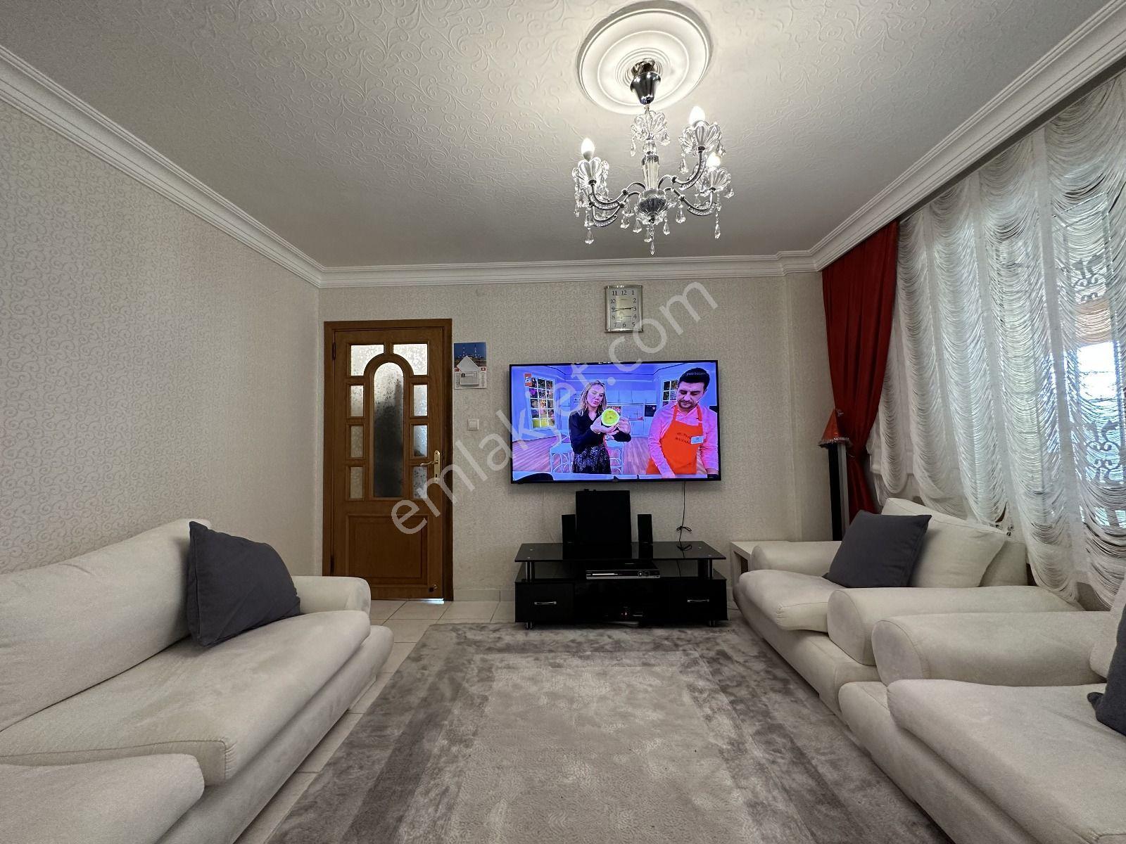 Pursakların En Güzel Yerinde!!! Mehmet Zengin'den Bahçeli Villa 3 Kat 8+2 3 Banyonlu Full Yapılı - Görsel 13