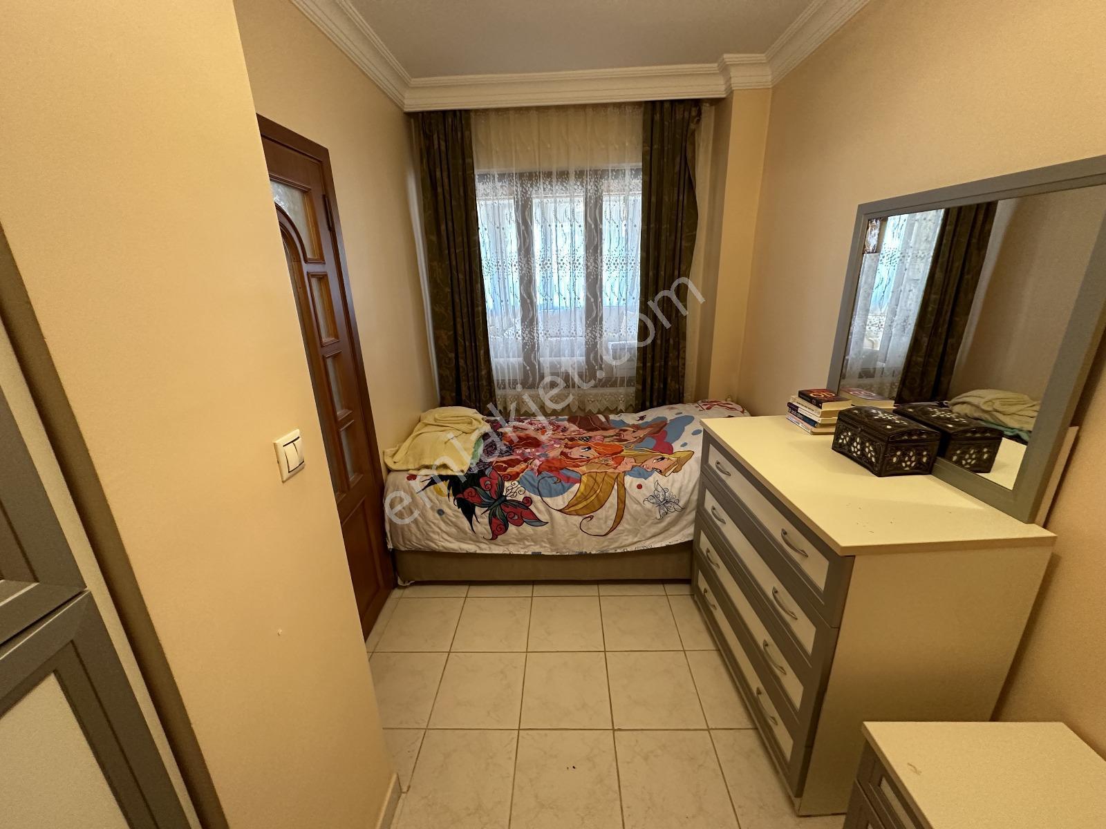 Pursakların En Güzel Yerinde!!! Mehmet Zengin'den Bahçeli Villa 3 Kat 8+2 3 Banyonlu Full Yapılı - Görsel 32