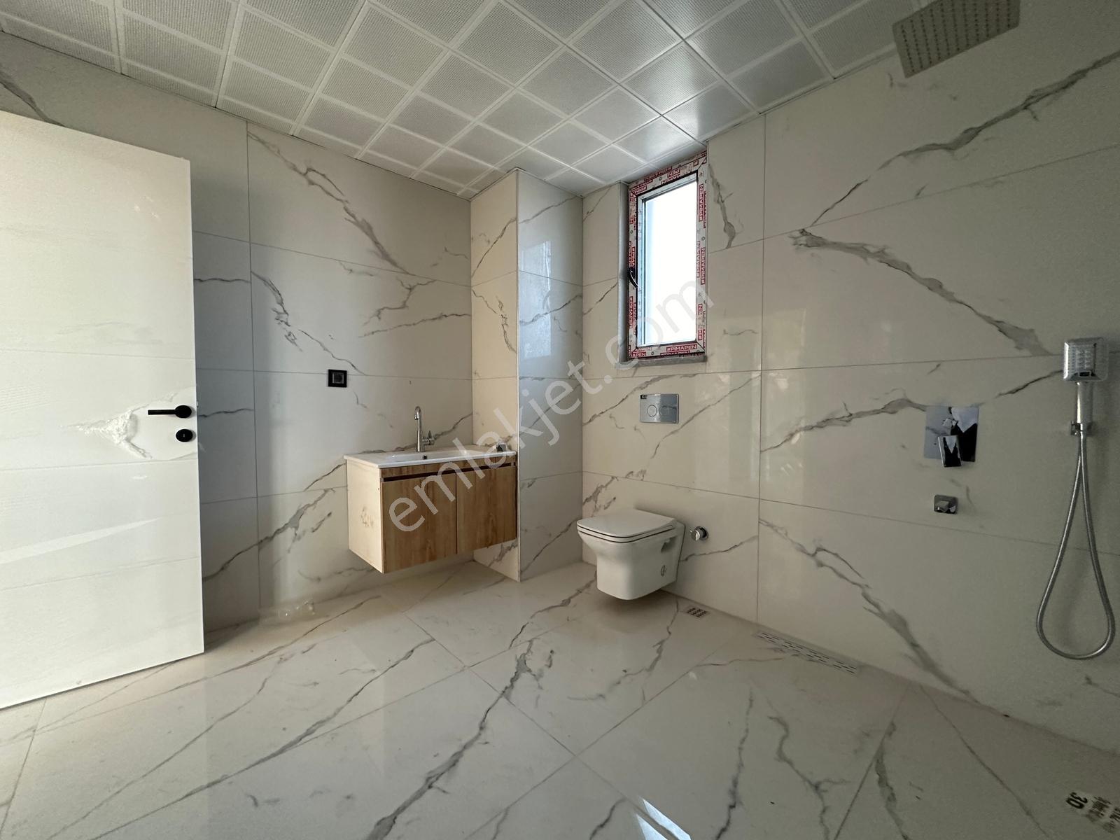 Hedef Emlaktan Karşıyakada Satılık Ultra Lüx 5+1 Villa Fırsatı - Görsel 17
