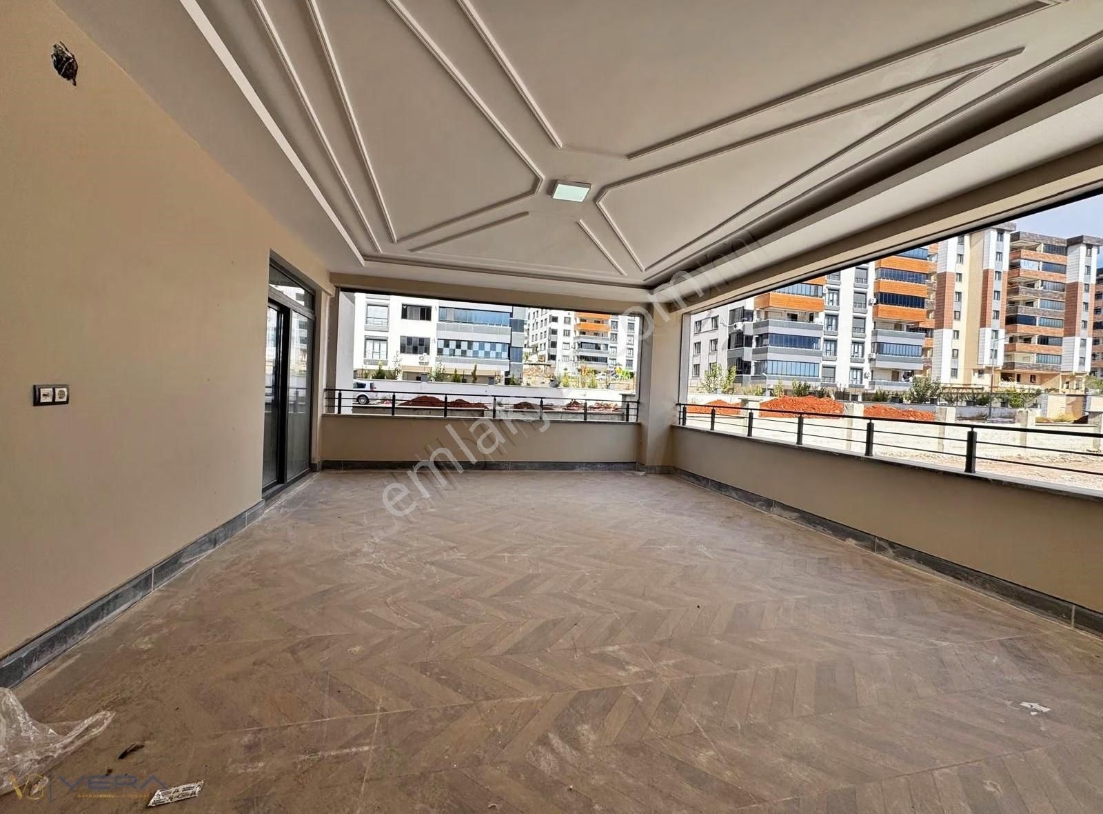 Abdulhamithan'da Satılık 2.5+1 Ultra Lüx Kupon Daire - Görsel 13