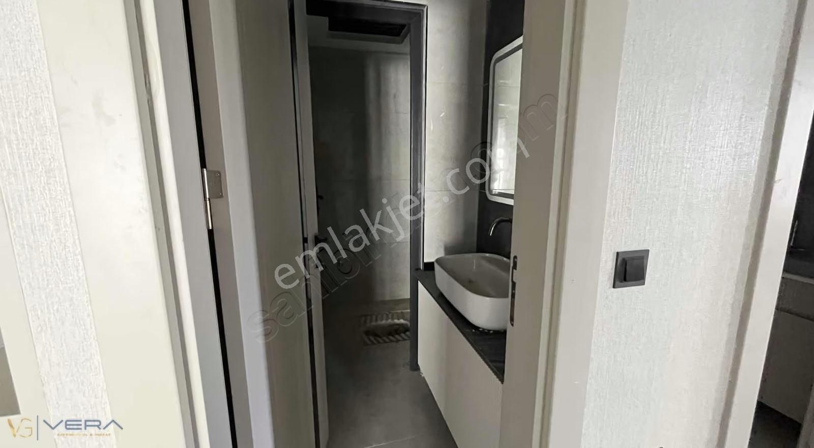 Bülbülzade'de 2.5+1 Sıfır Lüks Satılık Daire - Görsel 5