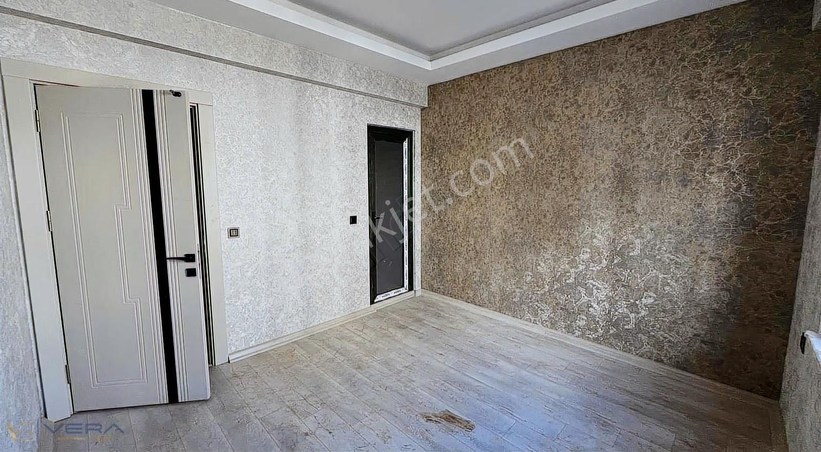 Bülbülzade'de 2.5+1 Sıfır Lüks Satılık Daire - Görsel 4