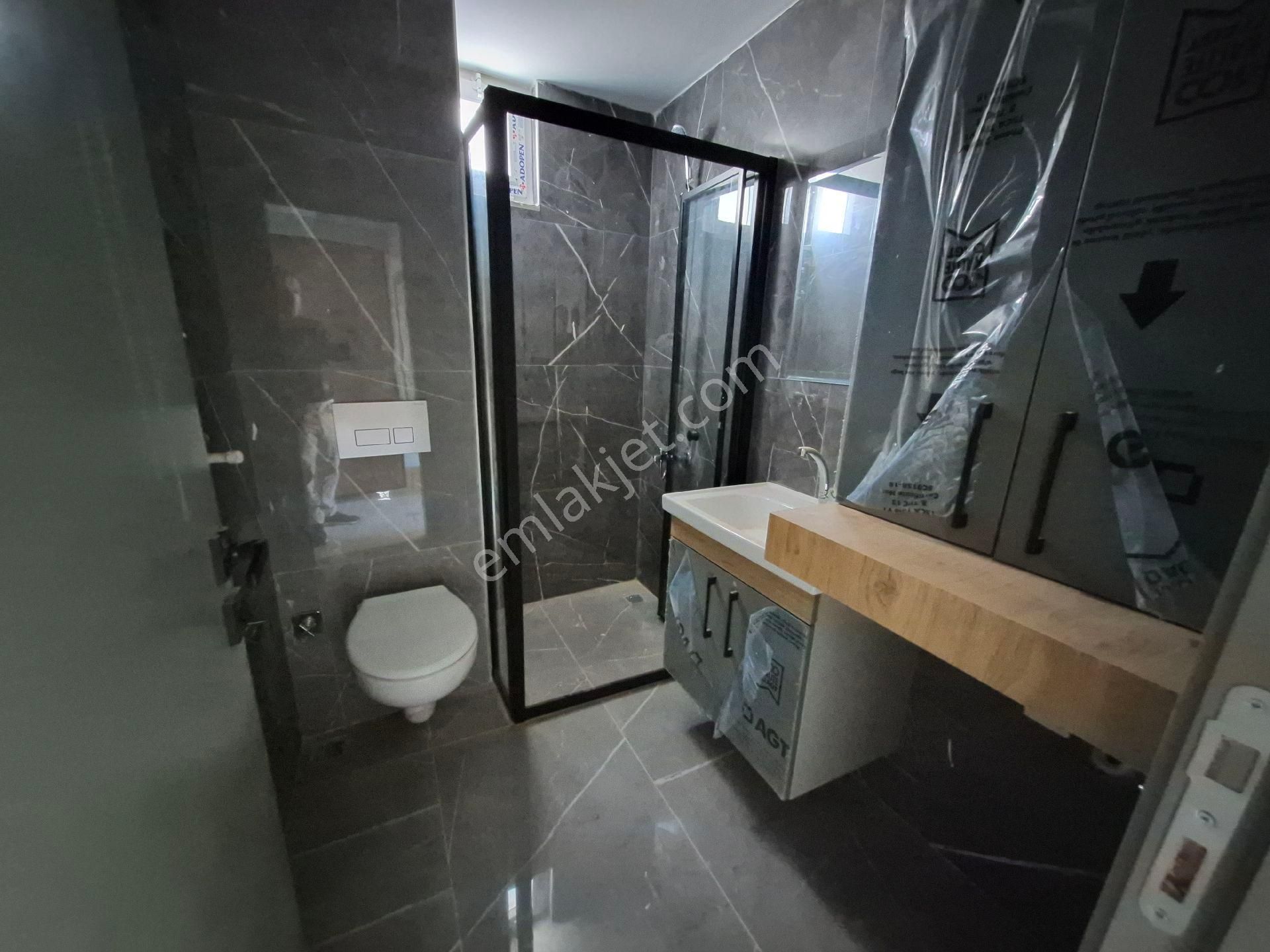 Meydan'da Tramwaya Ve Mevlana Cd.çok Yakın Sıfır Binada 2+1 Asansörlü Yeni Daıre - Görsel 8