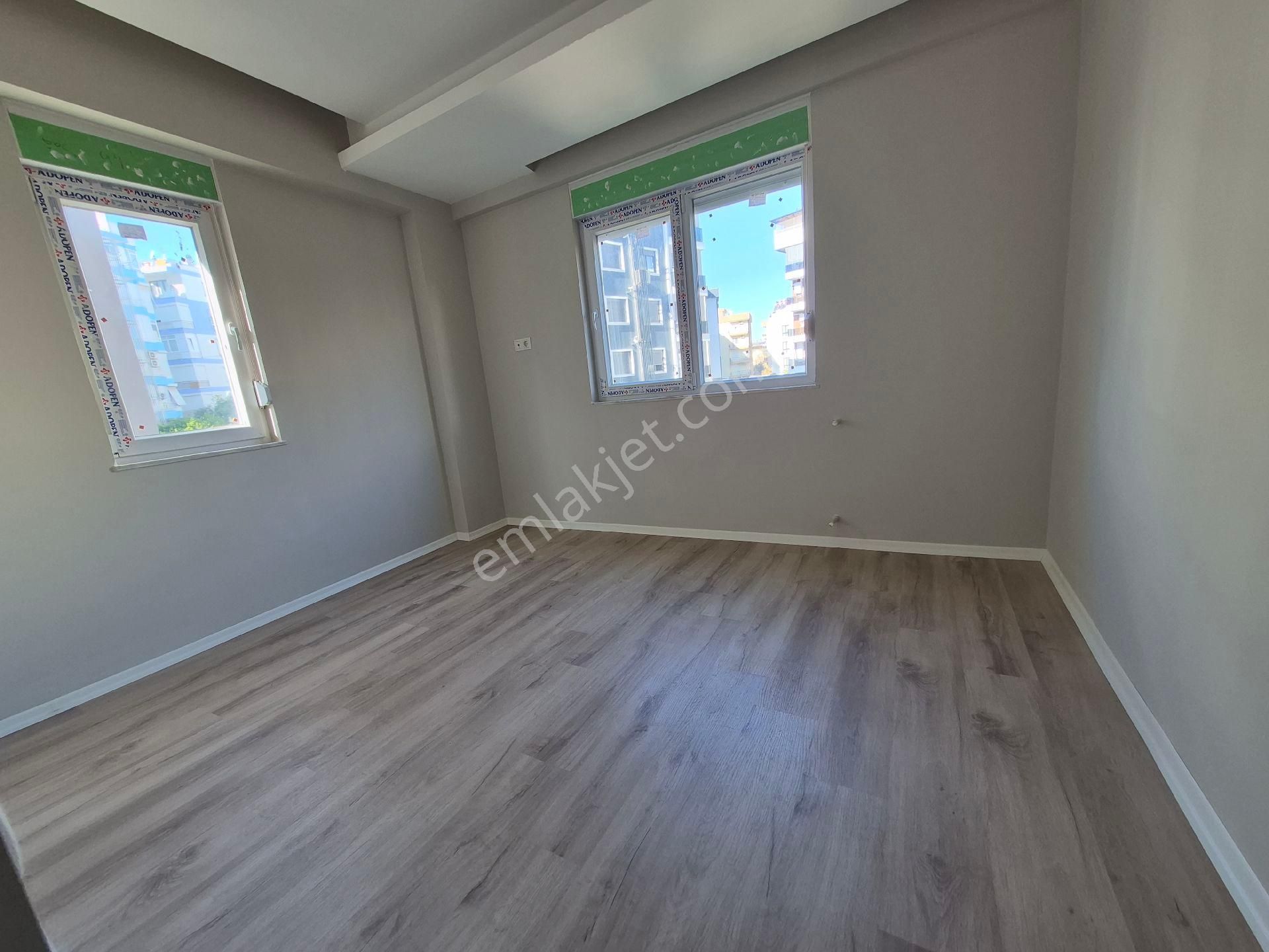 Meydan'da Tramwaya Ve Mevlana Cd.çok Yakın Sıfır Binada 2+1 Asansörlü Yeni Daıre - Görsel 6