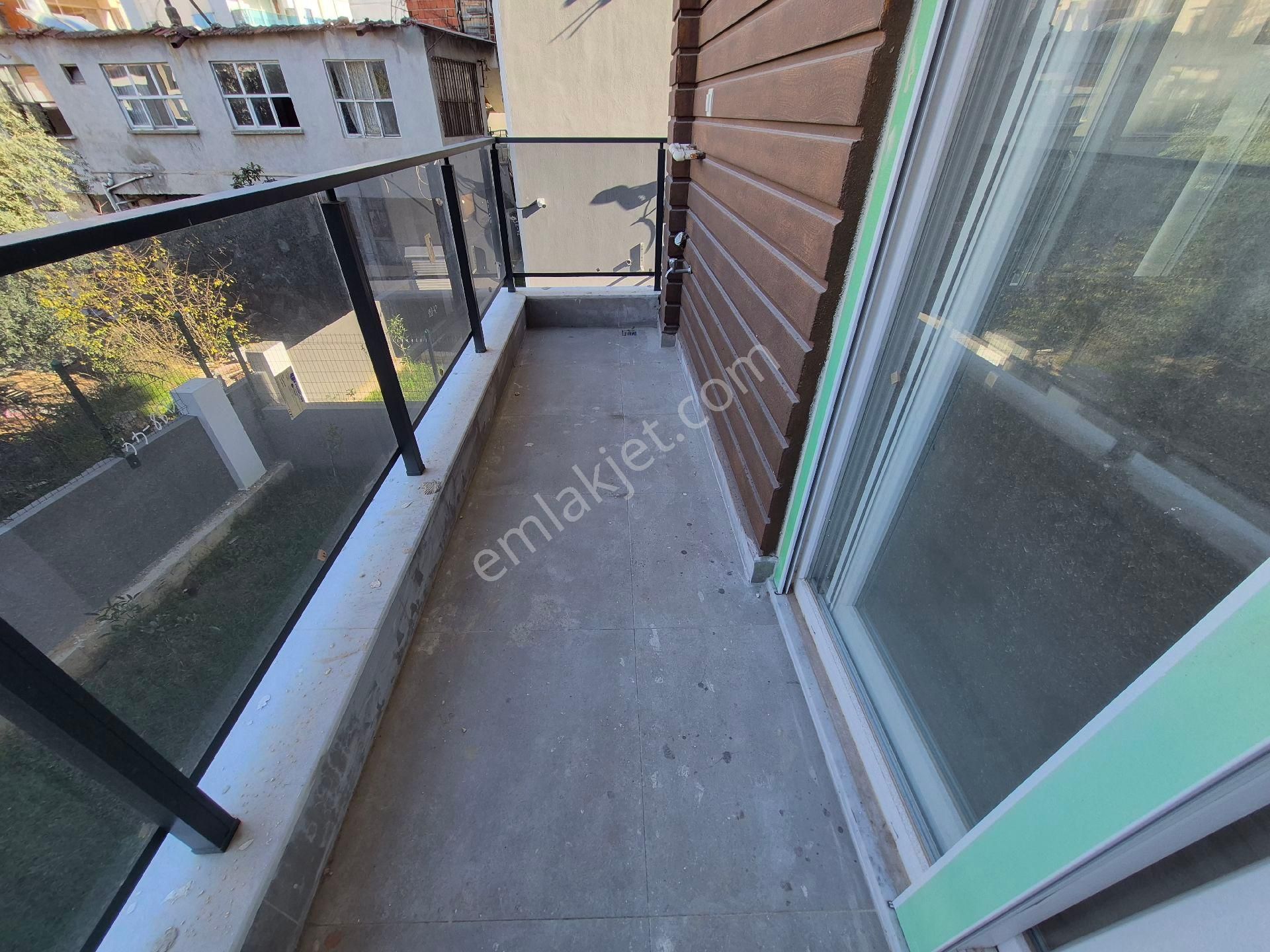 Meydan'da Tramwaya Ve Mevlana Cd.çok Yakın Sıfır Binada 2+1 Asansörlü Yeni Daıre - Görsel 11