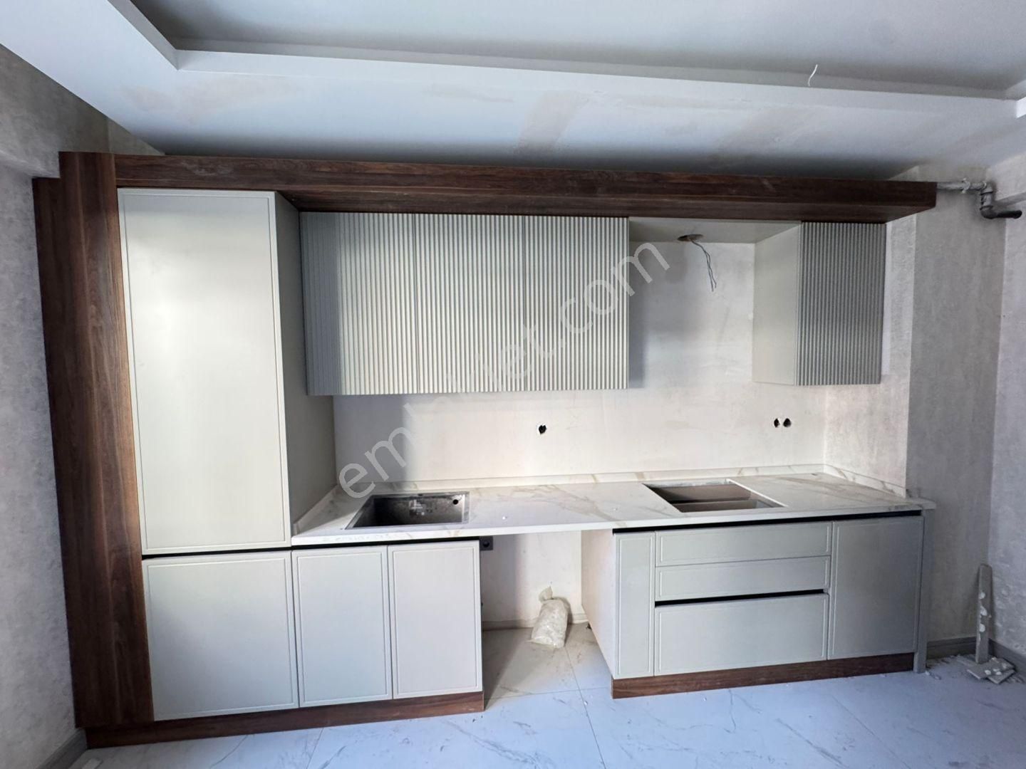 Kuzey Meram Sitesinde Satılık Ultra Lüks 2+1 Daire - Görsel 11