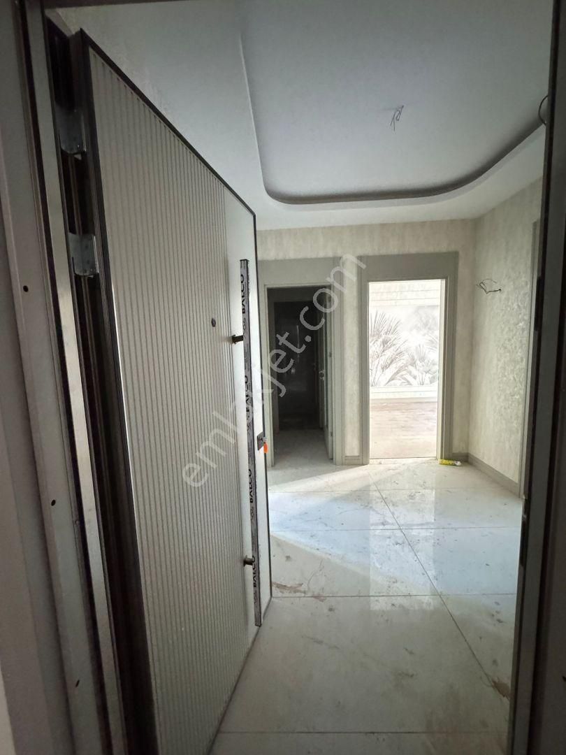 Kuzey Meram Sitesinde Satılık Ultra Lüks 2+1 Daire - Görsel 16