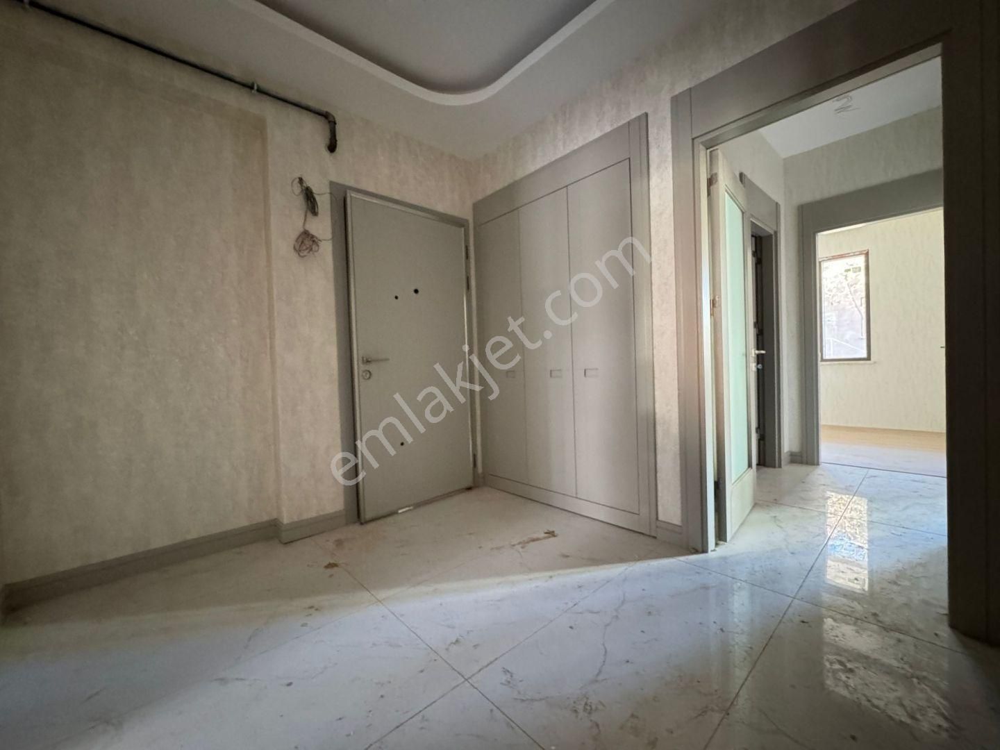 Kuzey Meram Sitesinde Satılık Ultra Lüks 2+1 Daire - Görsel 19