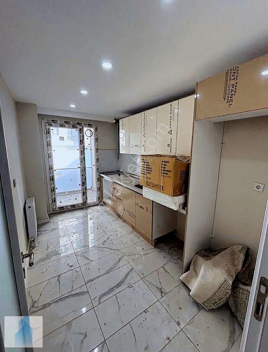 Bağcılar Kirazlı Da Site İçin De Satılık 2+1 Sıfır Daire Teraslı - Görsel 8