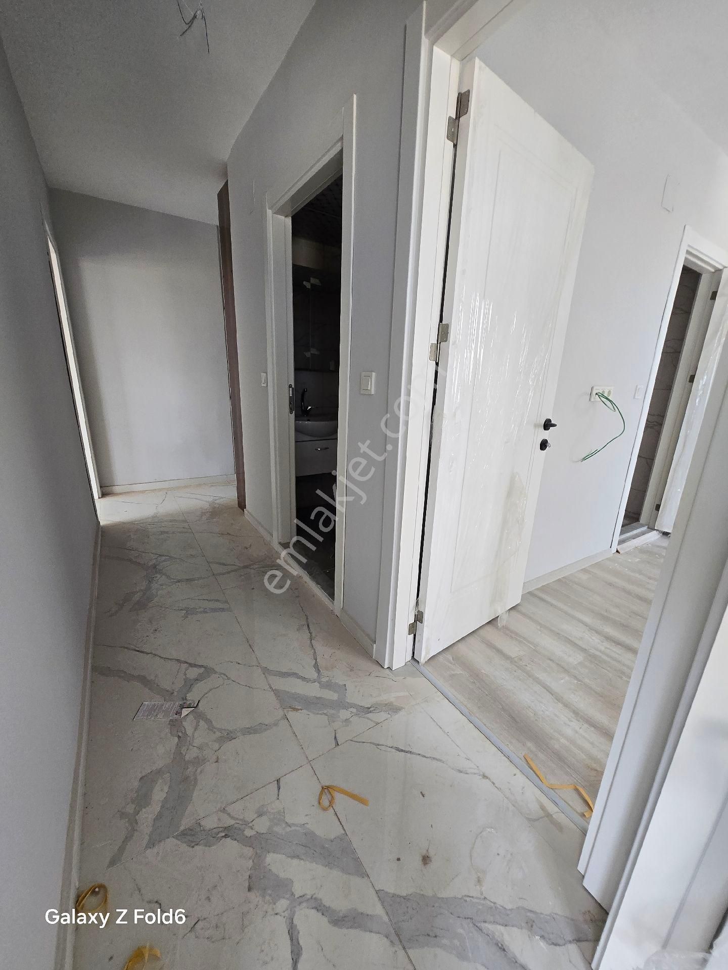 Vesile'den Düşük Katlı İskanlı 2+1 - Görsel 23