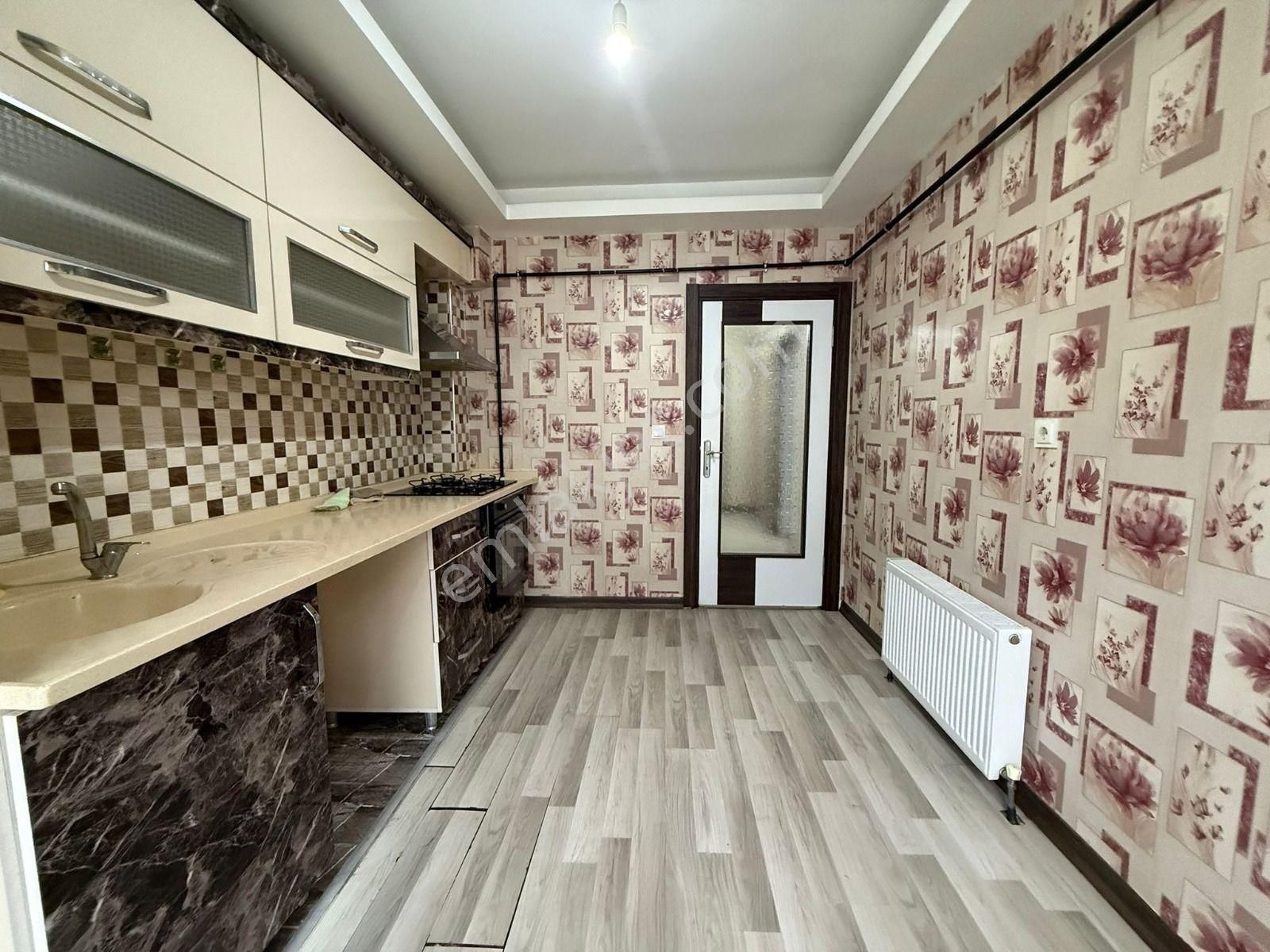 Yükseltepe'de Teras Balkonlu Arakat Full Yapılı 3+1 Daire