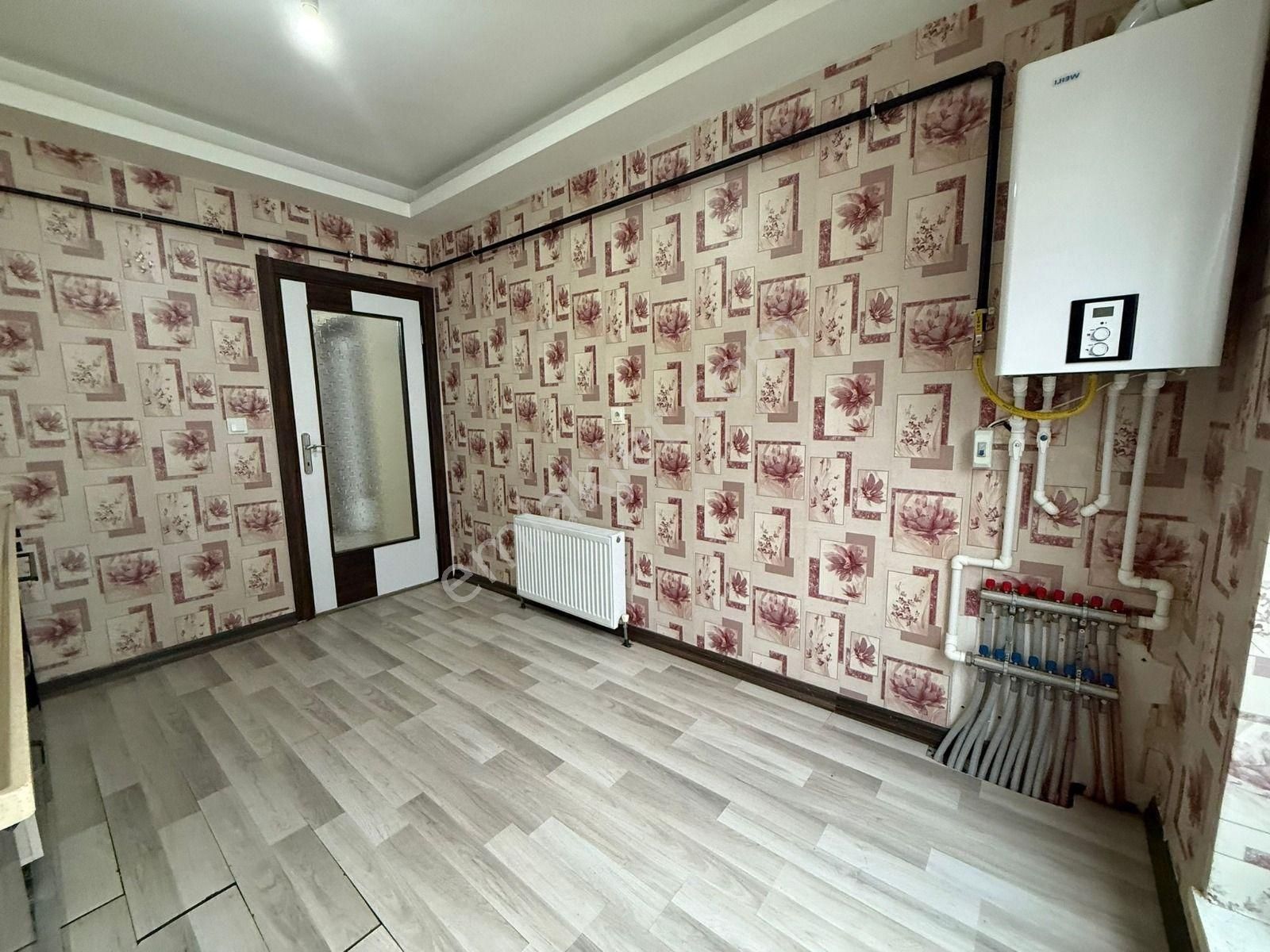 Yükseltepe'de Teras Balkonlu Arakat Full Yapılı 3+1 Daire - Görsel 26