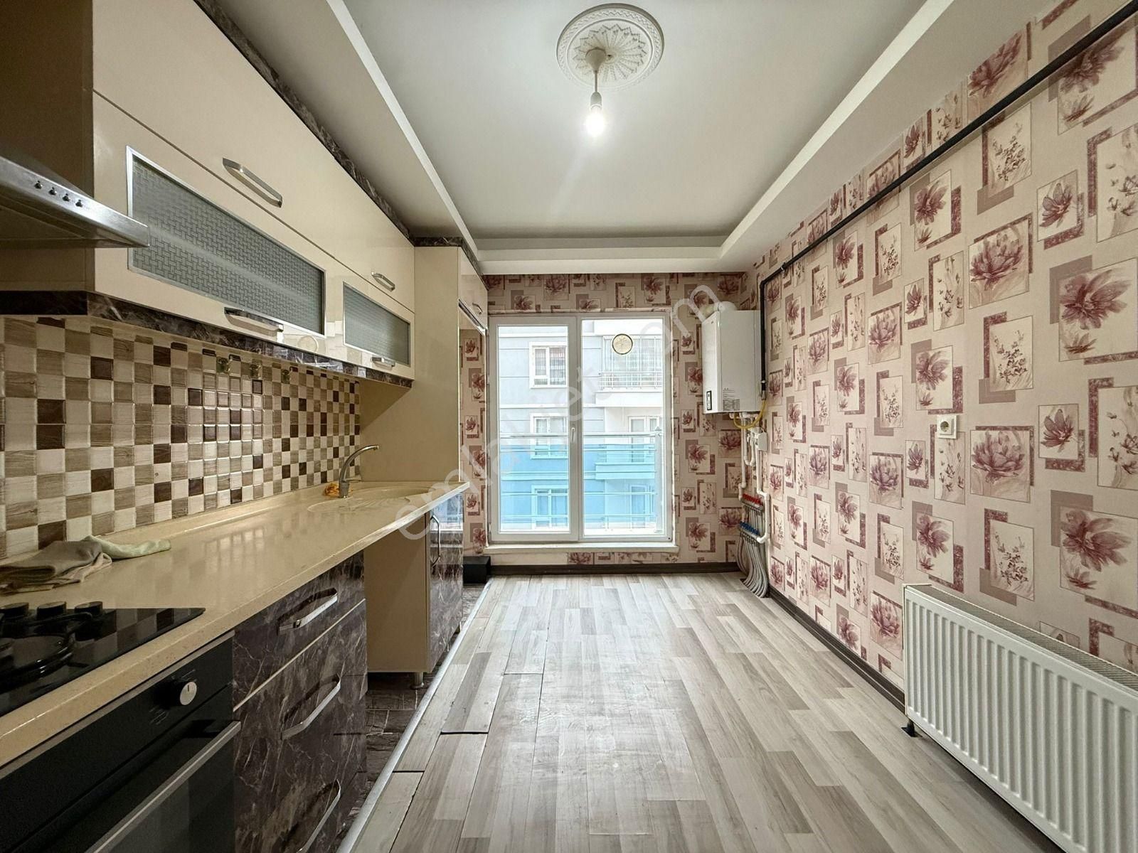 Yükseltepe'de Teras Balkonlu Arakat Full Yapılı 3+1 Daire - Görsel 4