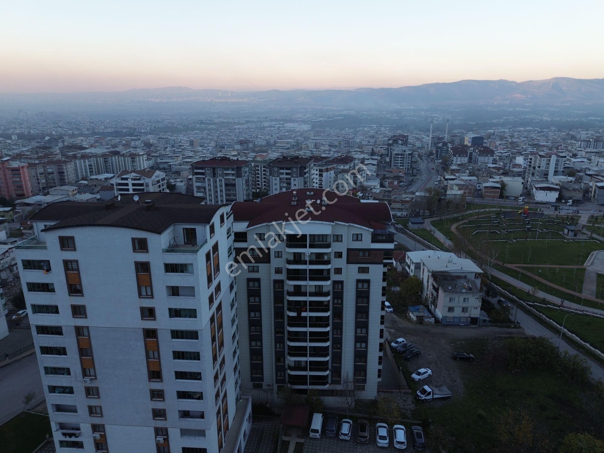 75.yıl Mahallesinde Satılık 3+1 - Görsel 26