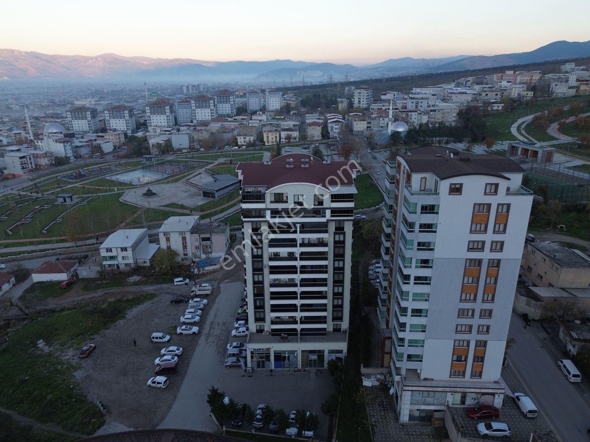 75.yıl Mahallesinde Satılık 3+1 - Görsel 27