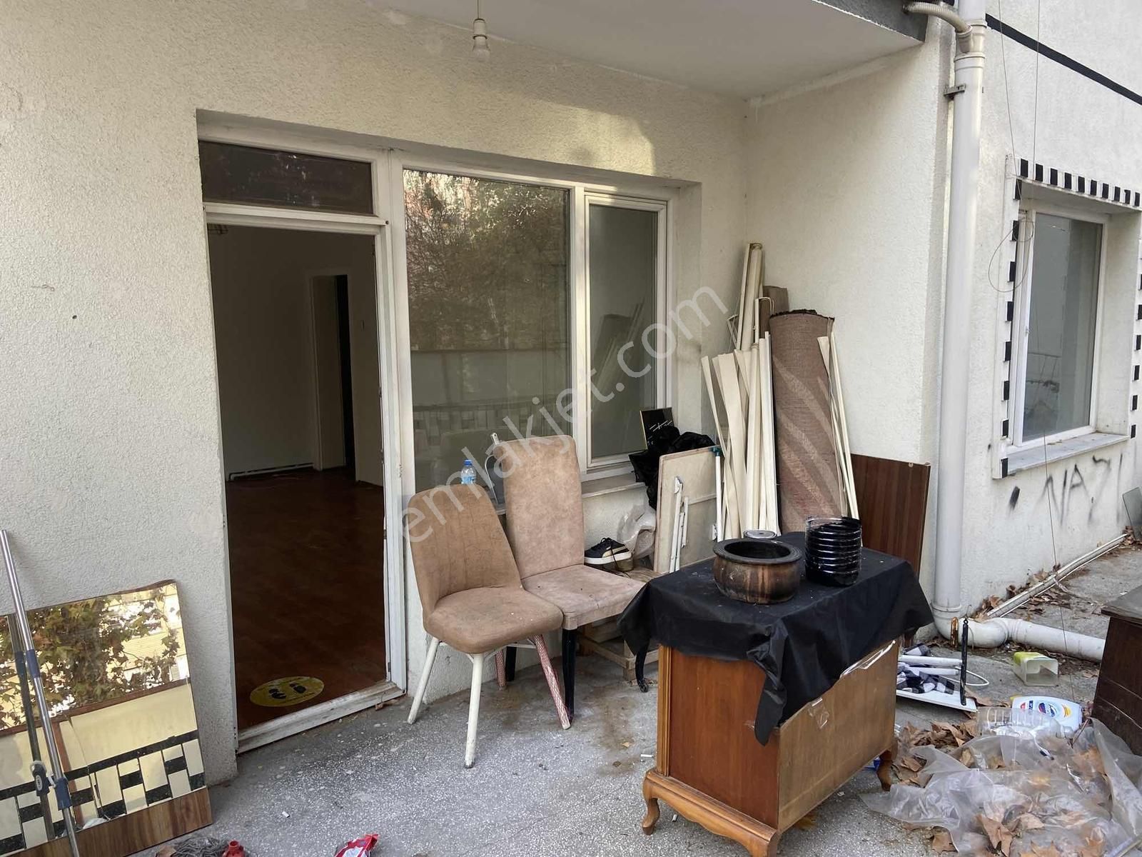 Metroya Yürüyüş Mesafesinde Cadde Üzeri Teraslı Kiralık - Görsel 13