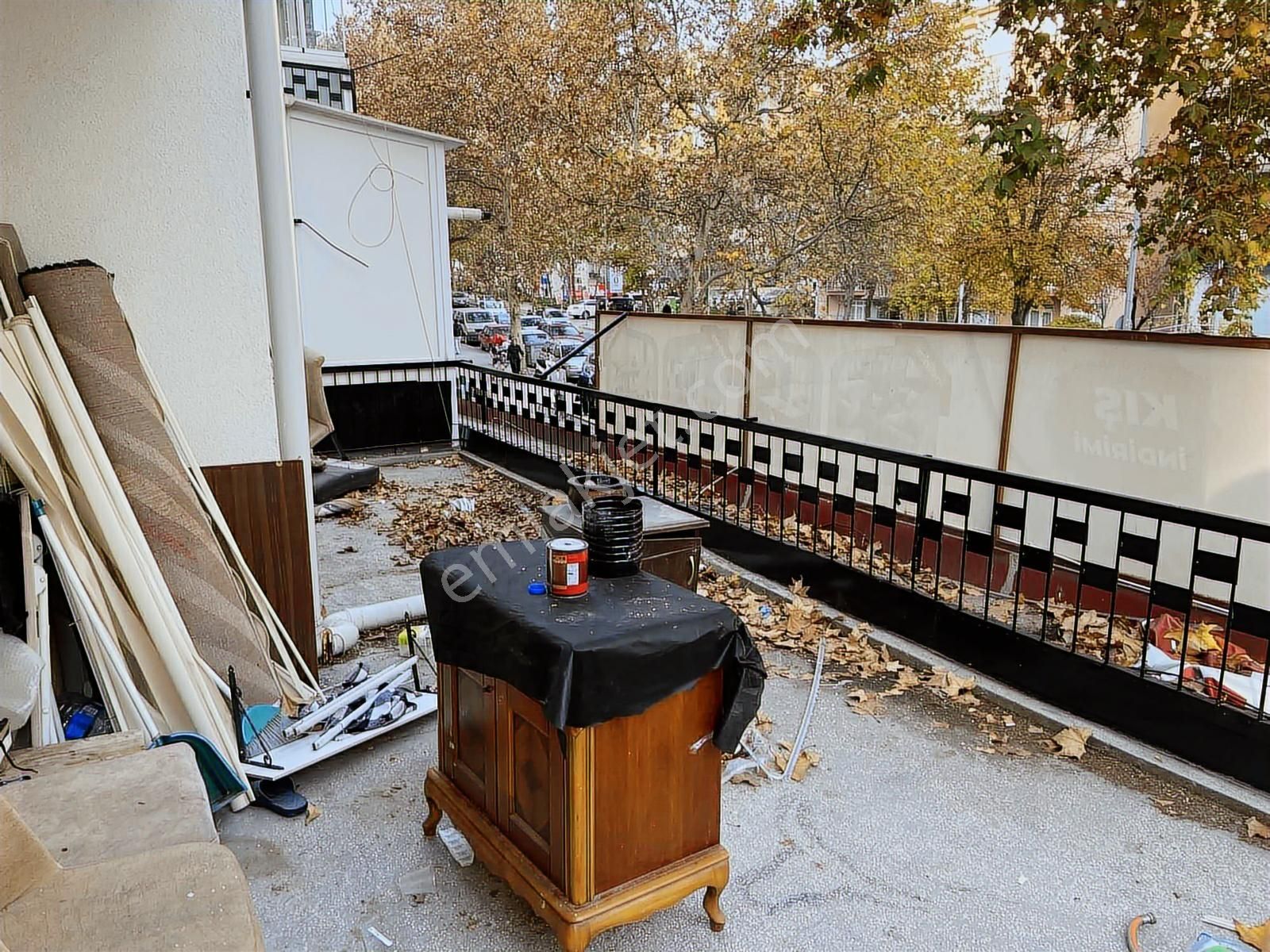 Metroya Yürüyüş Mesafesinde Cadde Üzeri Teraslı Kiralık - Görsel 9