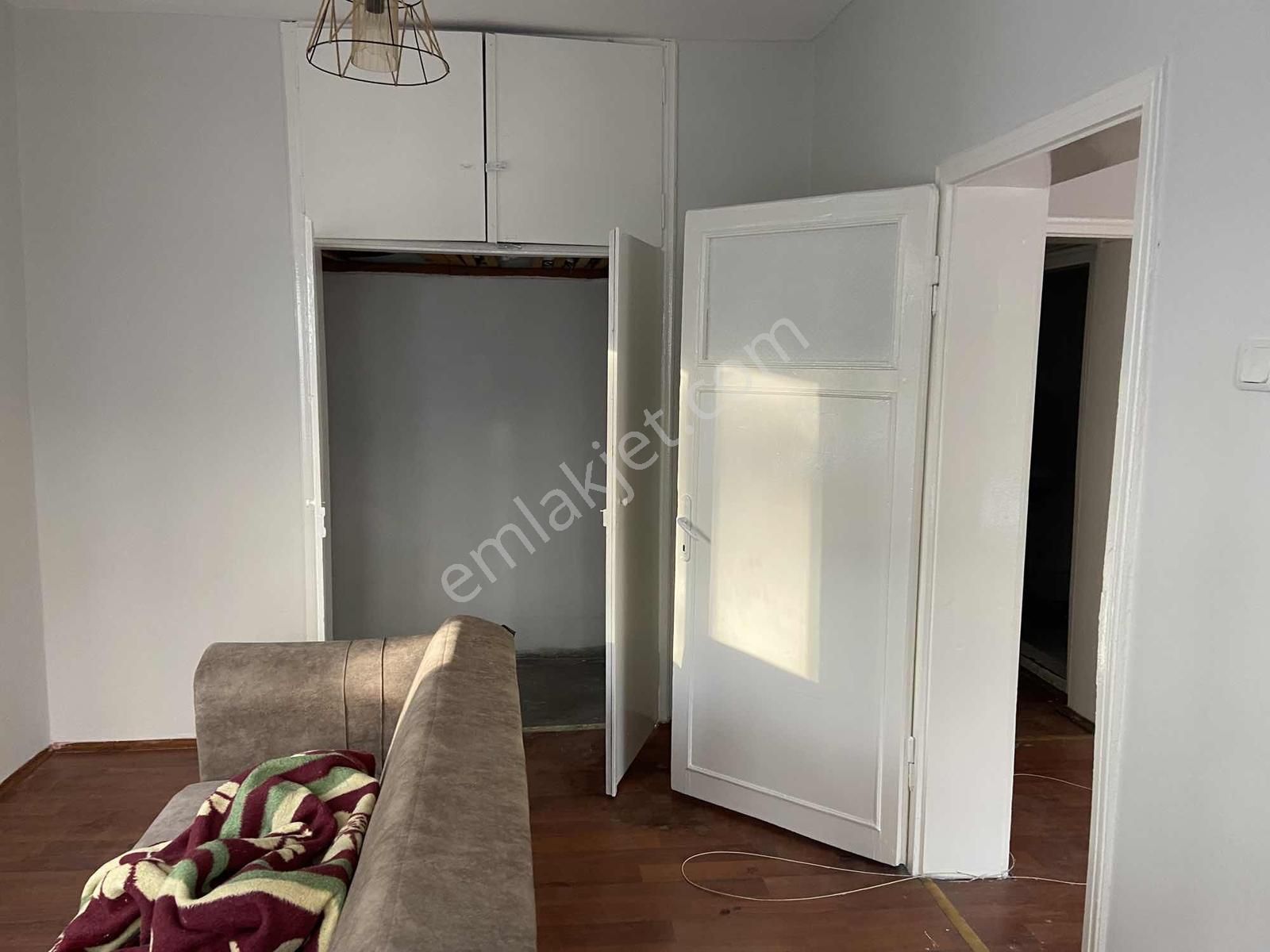 Metroya Yürüyüş Mesafesinde Cadde Üzeri Teraslı Kiralık - Görsel 16