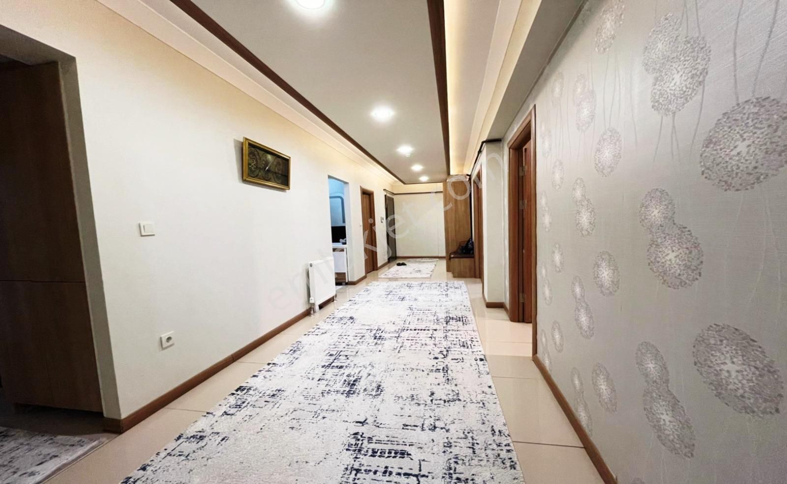 Keçiören Ufuktepede Site İçinde 3.5+1+kiler Çift Banyo Kapalı Havuzlu Ful Yapılı - Görsel 17