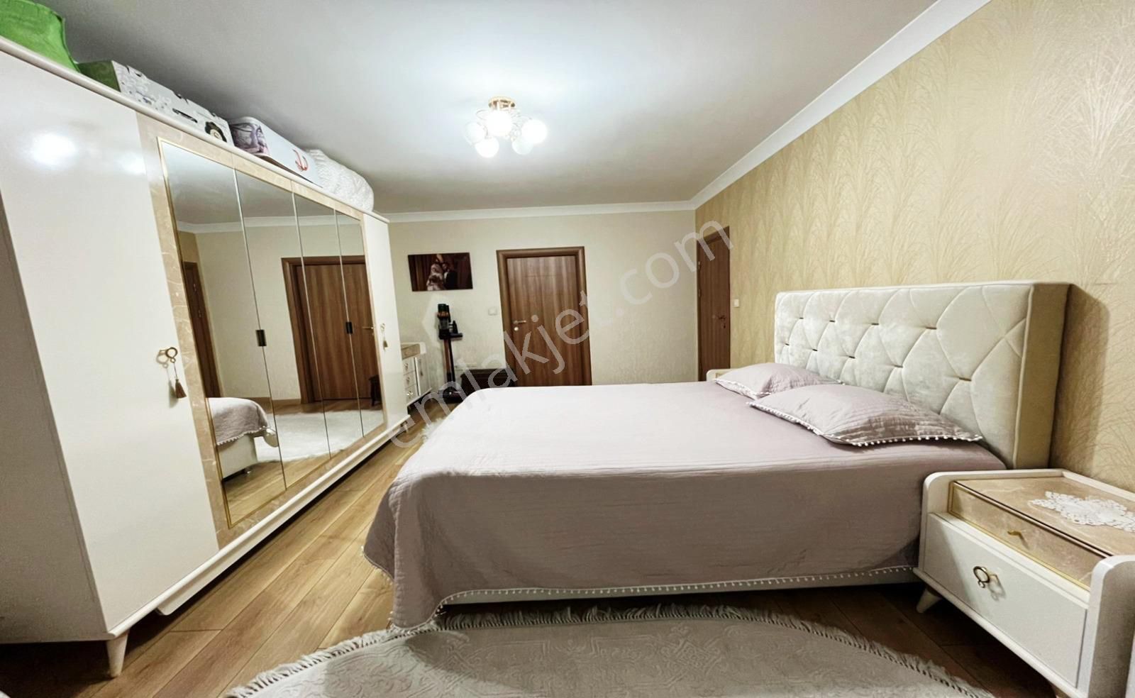 Keçiören Ufuktepede Site İçinde 3.5+1+kiler Çift Banyo Kapalı Havuzlu Ful Yapılı - Görsel 26