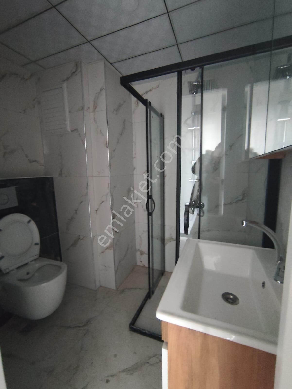 Özgür Gayrimenkul Güvencesiyle Çamlıca Mh. Lüx 5+1 Dublex Daire - Görsel 15