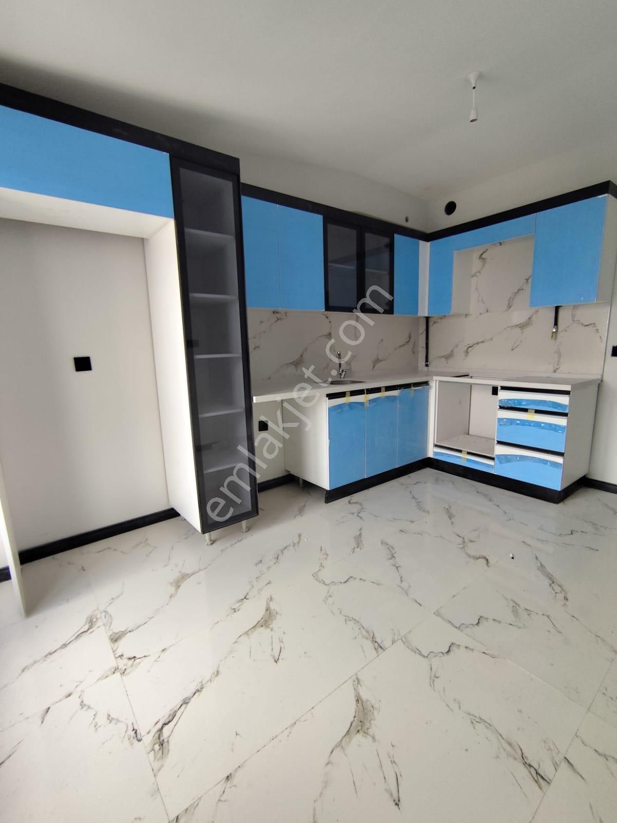 Özgür Gayrimenkul Güvencesiyle Çamlıca Mh. Lüx 5+1 Dublex Daire - Görsel 8