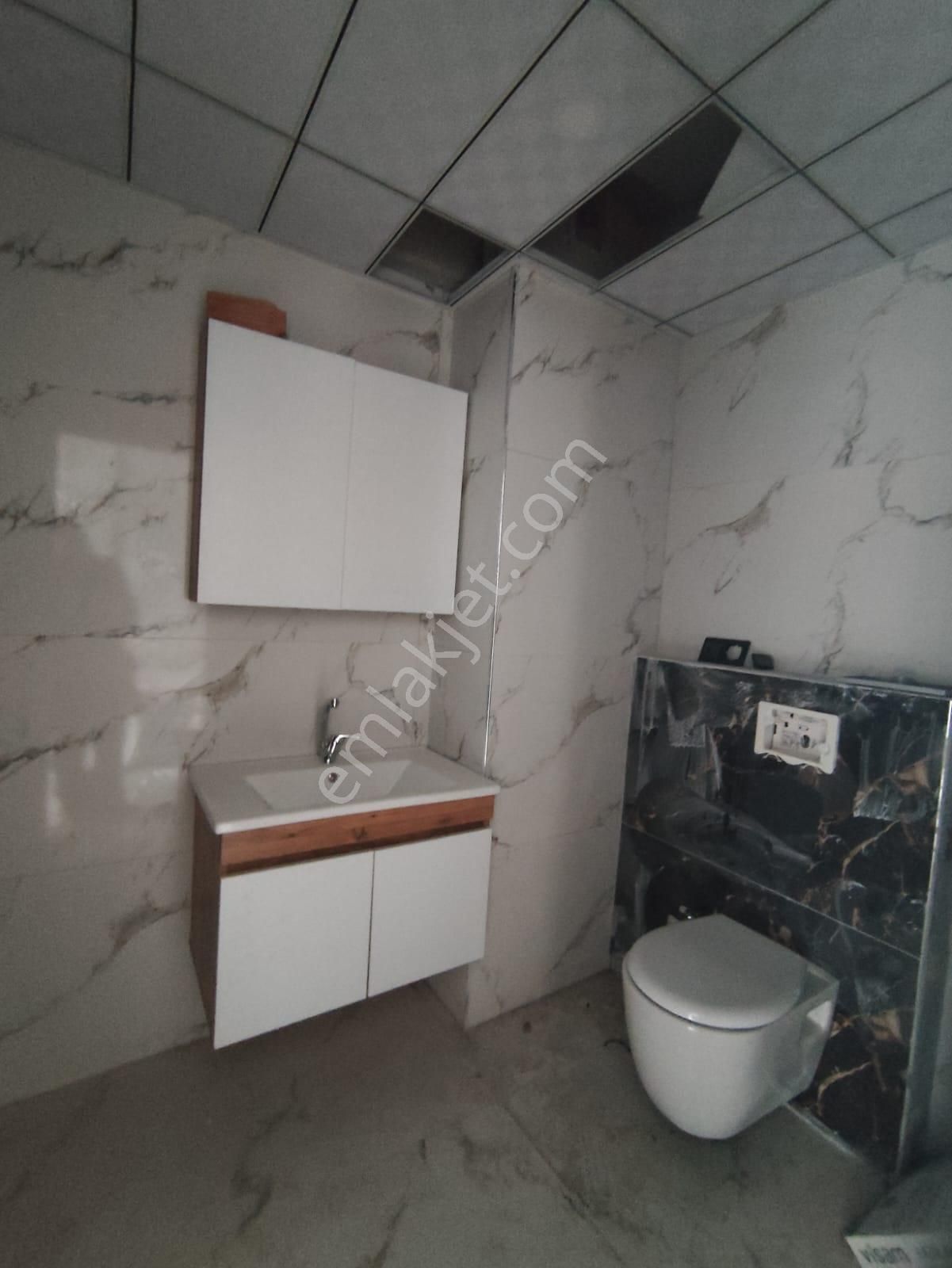 Özgür Gayrimenkul Güvencesiyle Çamlıca Mh. Lüx 5+1 Dublex Daire - Görsel 13