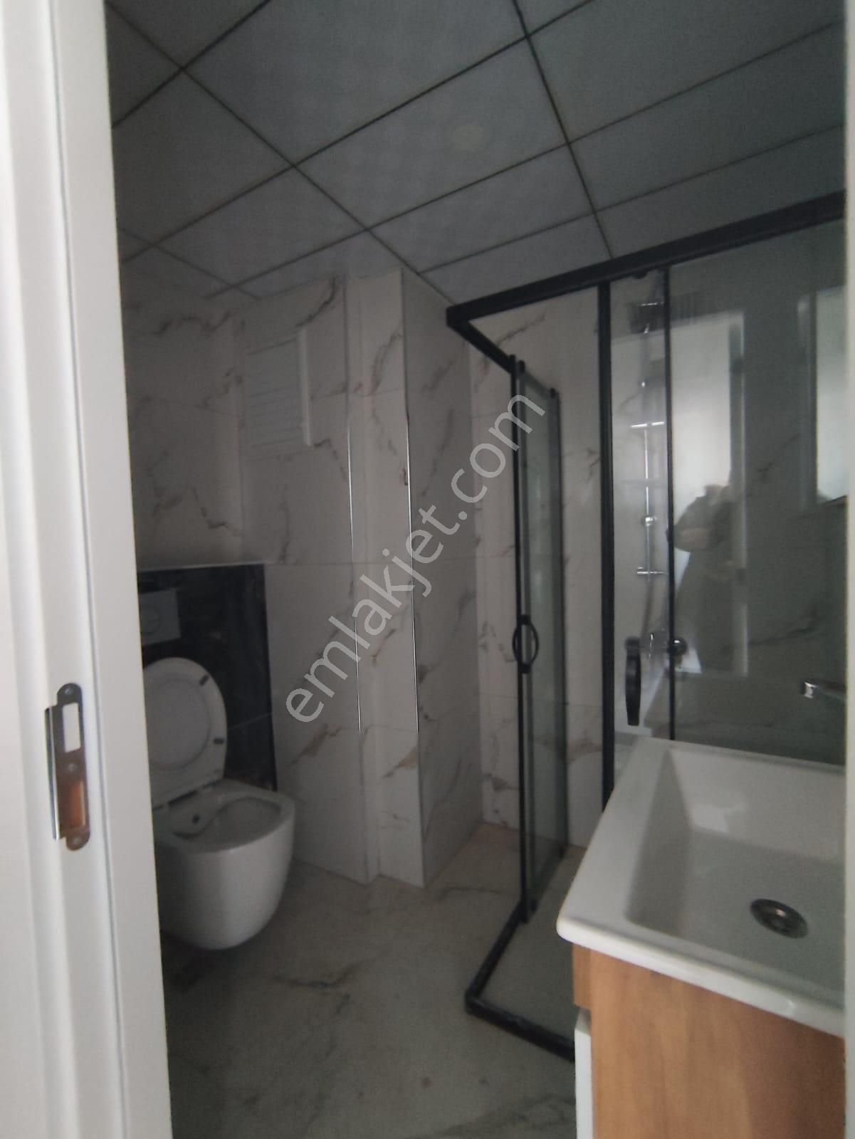 Özgür Gayrimenkul Güvencesiyle Çamlıca Mh. Lüx 5+1 Dublex Daire - Görsel 14