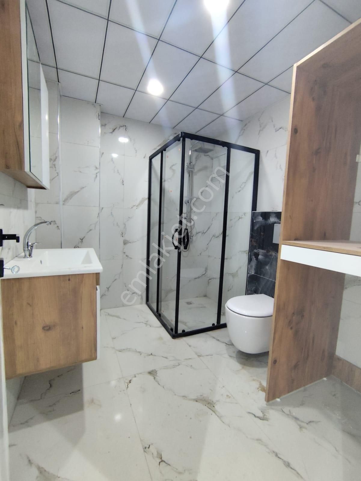 Özgür Gayrimenkul Güvencesiyle Çamlıca Mh. Lüx 5+1 Dublex Daire - Görsel 17