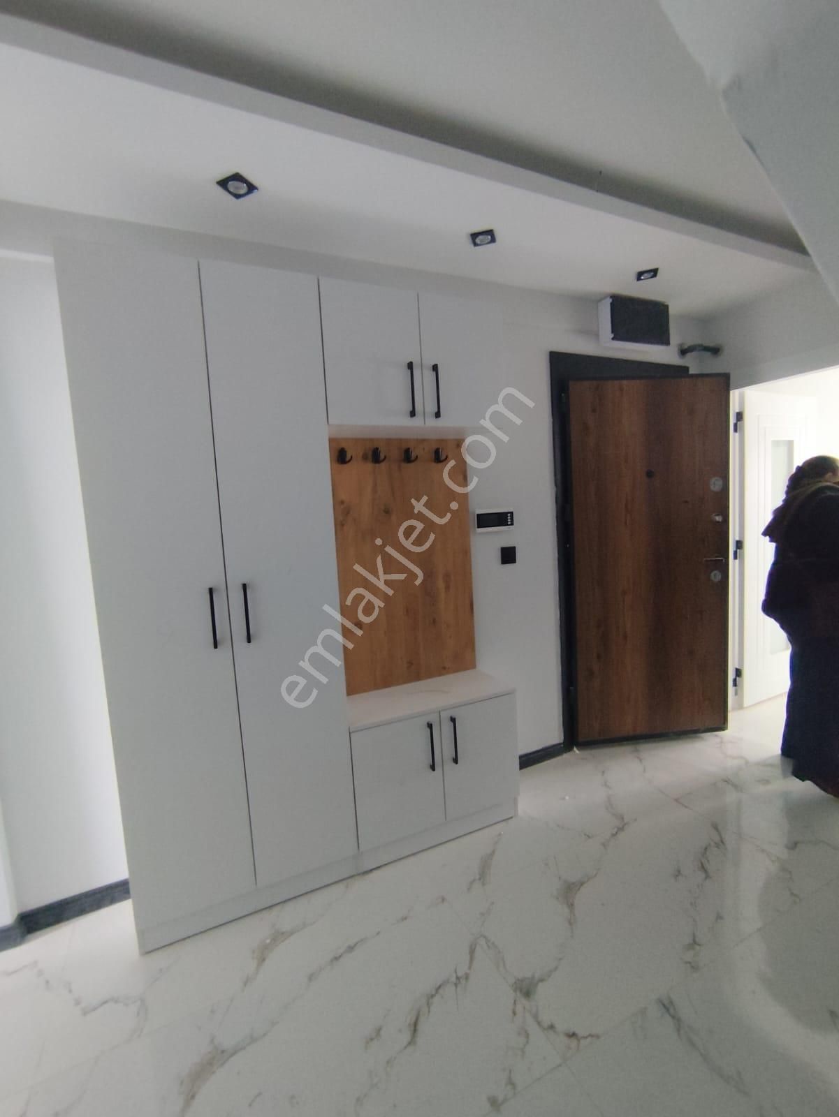 Özgür Gayrimenkul Güvencesiyle Çamlıca Mh. Lüx 5+1 Dublex Daire - Görsel 29