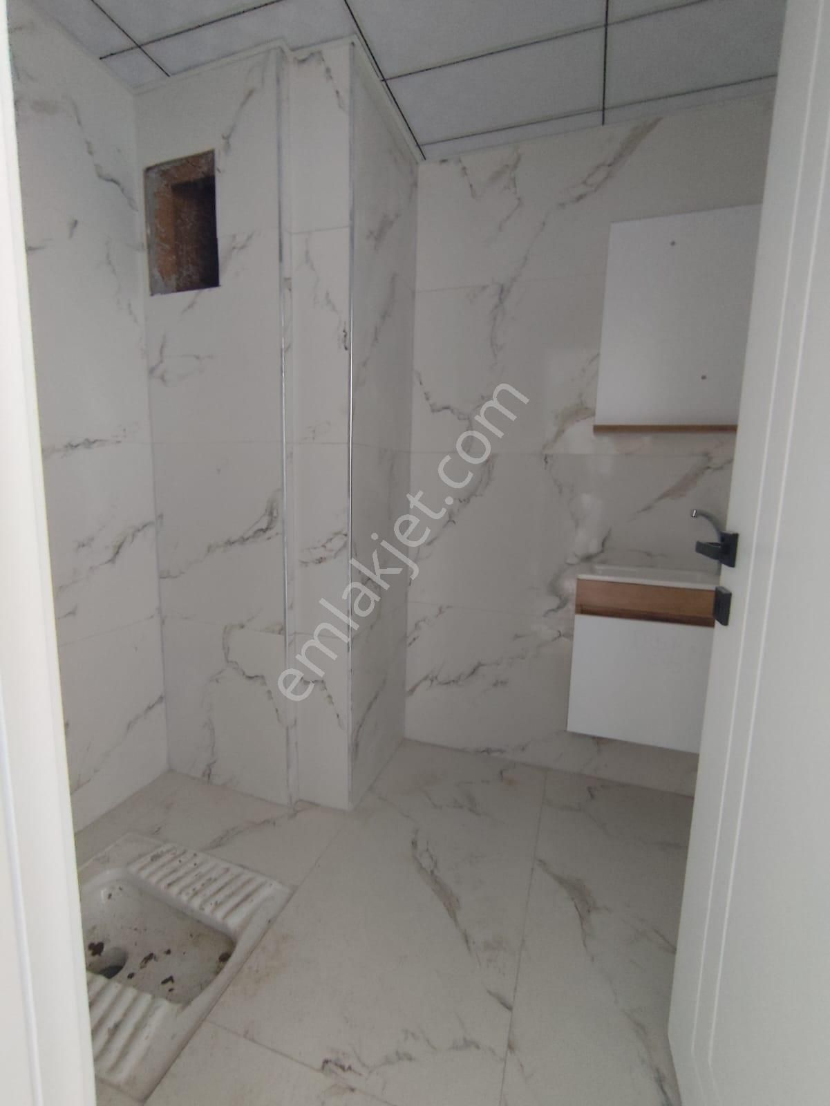 Özgür Gayrimenkul Güvencesiyle Çamlıca Mh. Lüx 5+1 Dublex Daire - Görsel 18