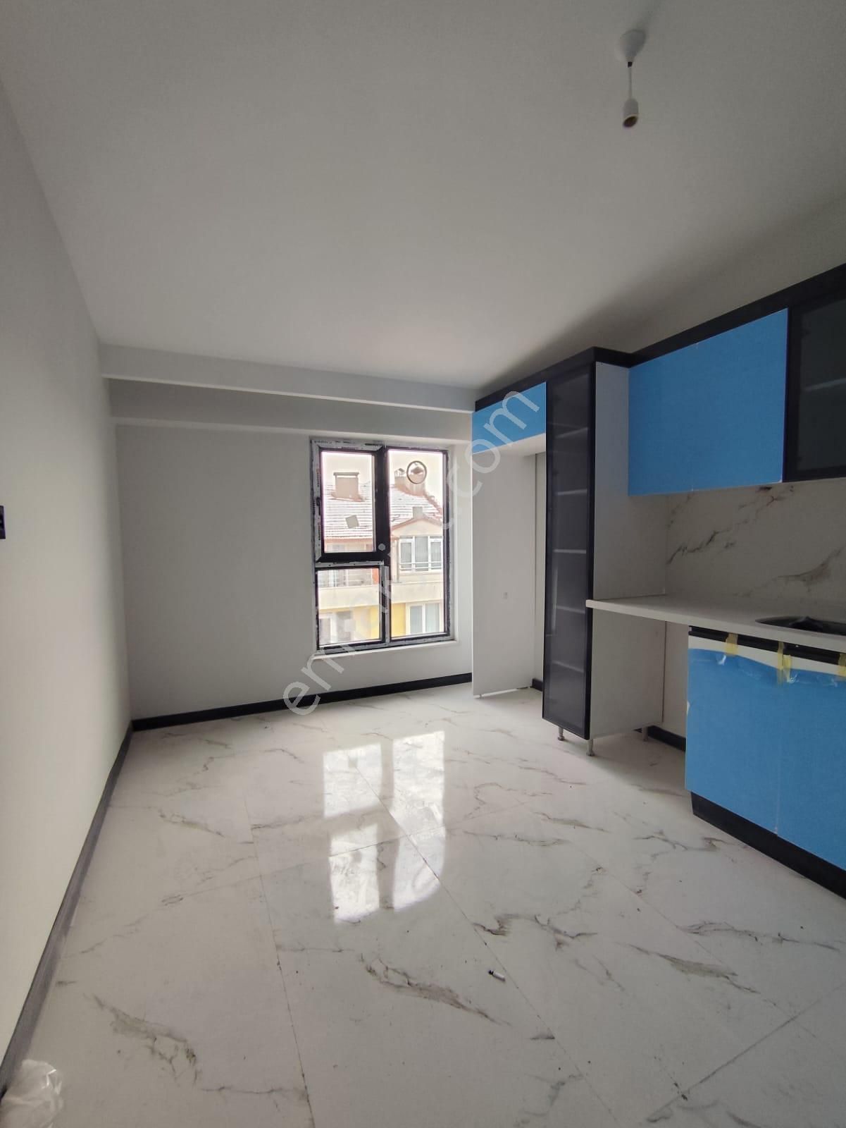 Özgür Gayrimenkul Güvencesiyle Çamlıca Mh. Lüx 5+1 Dublex Daire - Görsel 7