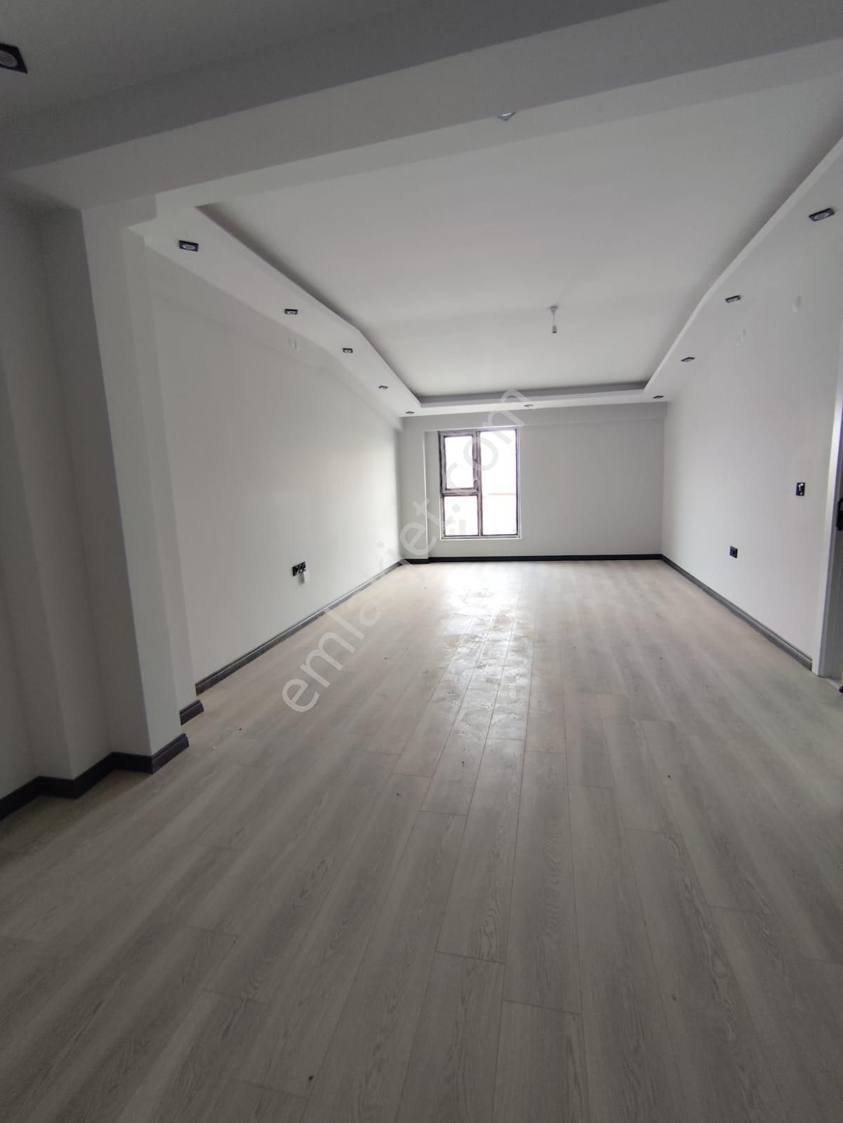 Özgür Gayrimenkul Güvencesiyle Çamlıca Mh. Lüx 5+1 Dublex Daire - Görsel 2