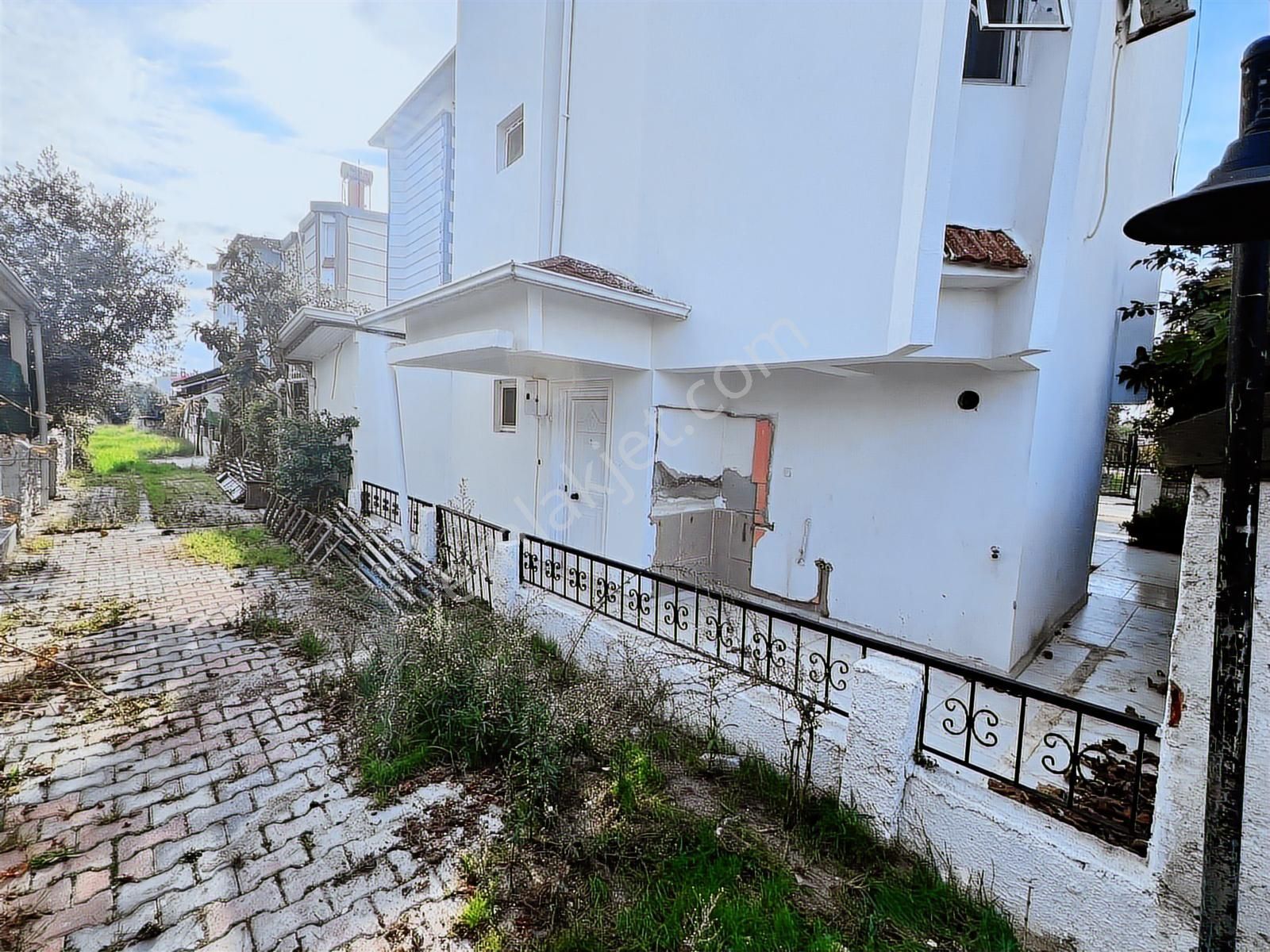 Antalya Kadriye'de Bahçeli 3+1 Boş Kiralık Villa - Görsel 5