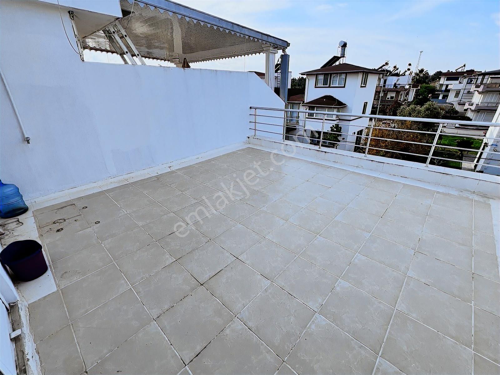 Antalya Kadriye'de Bahçeli 3+1 Boş Kiralık Villa - Görsel 4