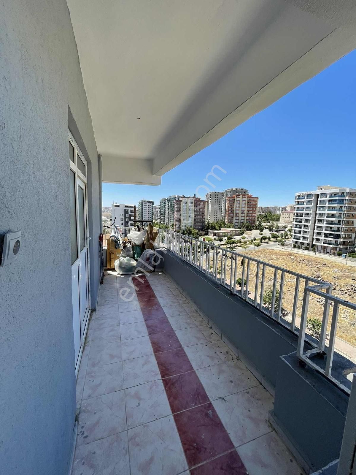 Karaköprü Doğukentte Satılık 3+1 Daire - Görsel 8