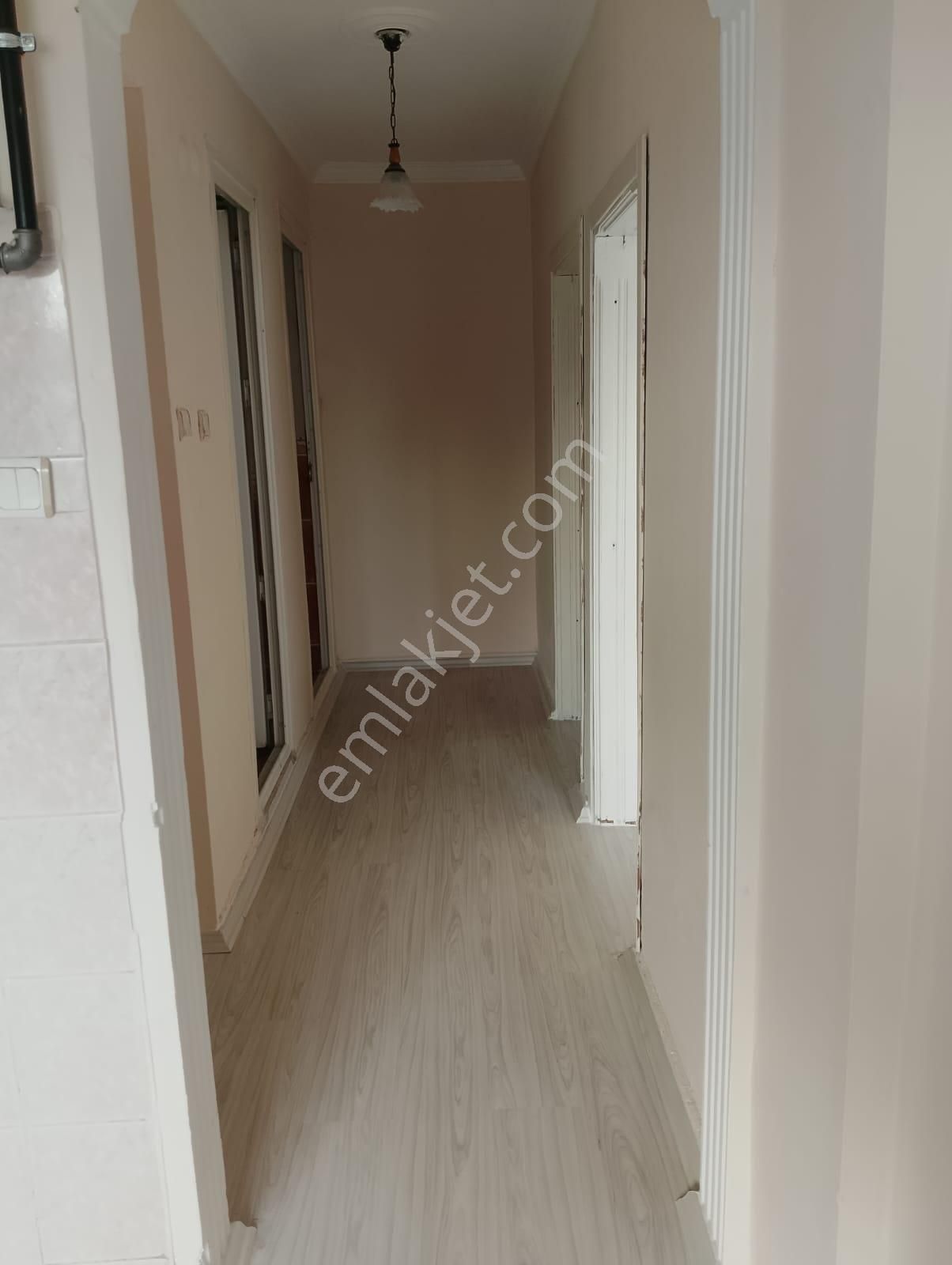 Satılık İzmir Çiğli Balatcık'ta 1+1 75 M2 Fırsat Daire - Görsel 13