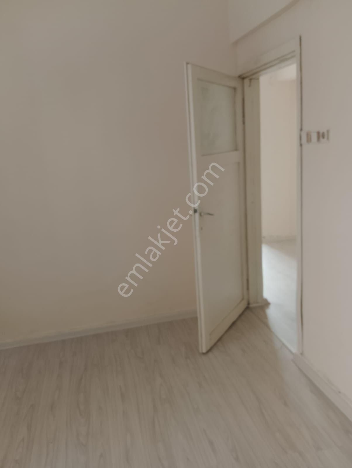 Satılık İzmir Çiğli Balatcık'ta 1+1 75 M2 Fırsat Daire - Görsel 6