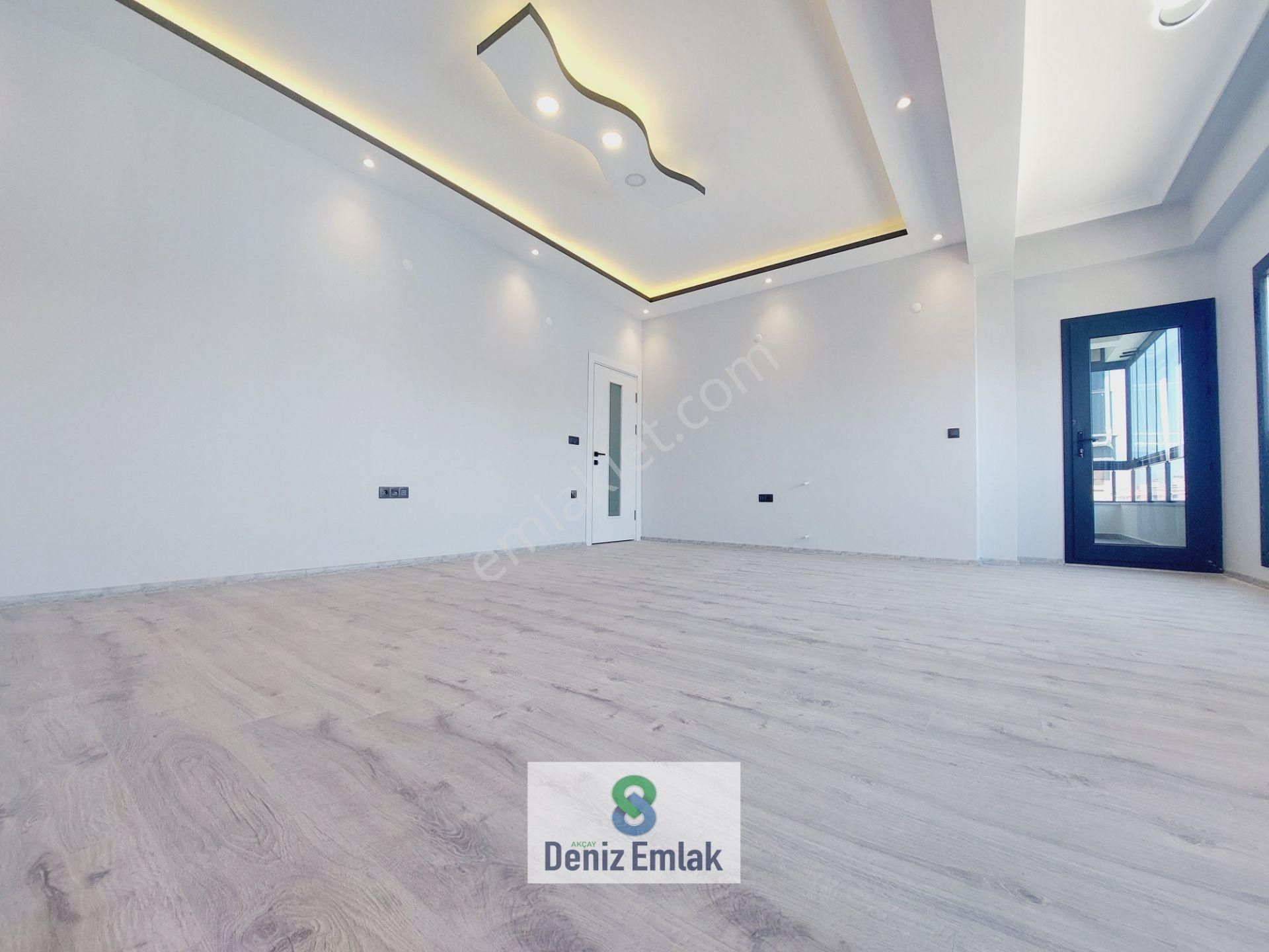Denizden Akçayda Pazar Pazarında Öncephe Geniş Satılık 3+1 Dubleks Daire. - Görsel 24