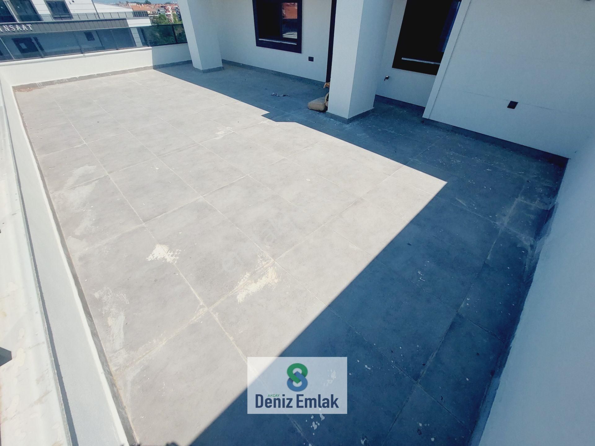Denizden Akçayda Pazar Pazarında Öncephe Geniş Satılık 3+1 Dubleks Daire. - Görsel 13