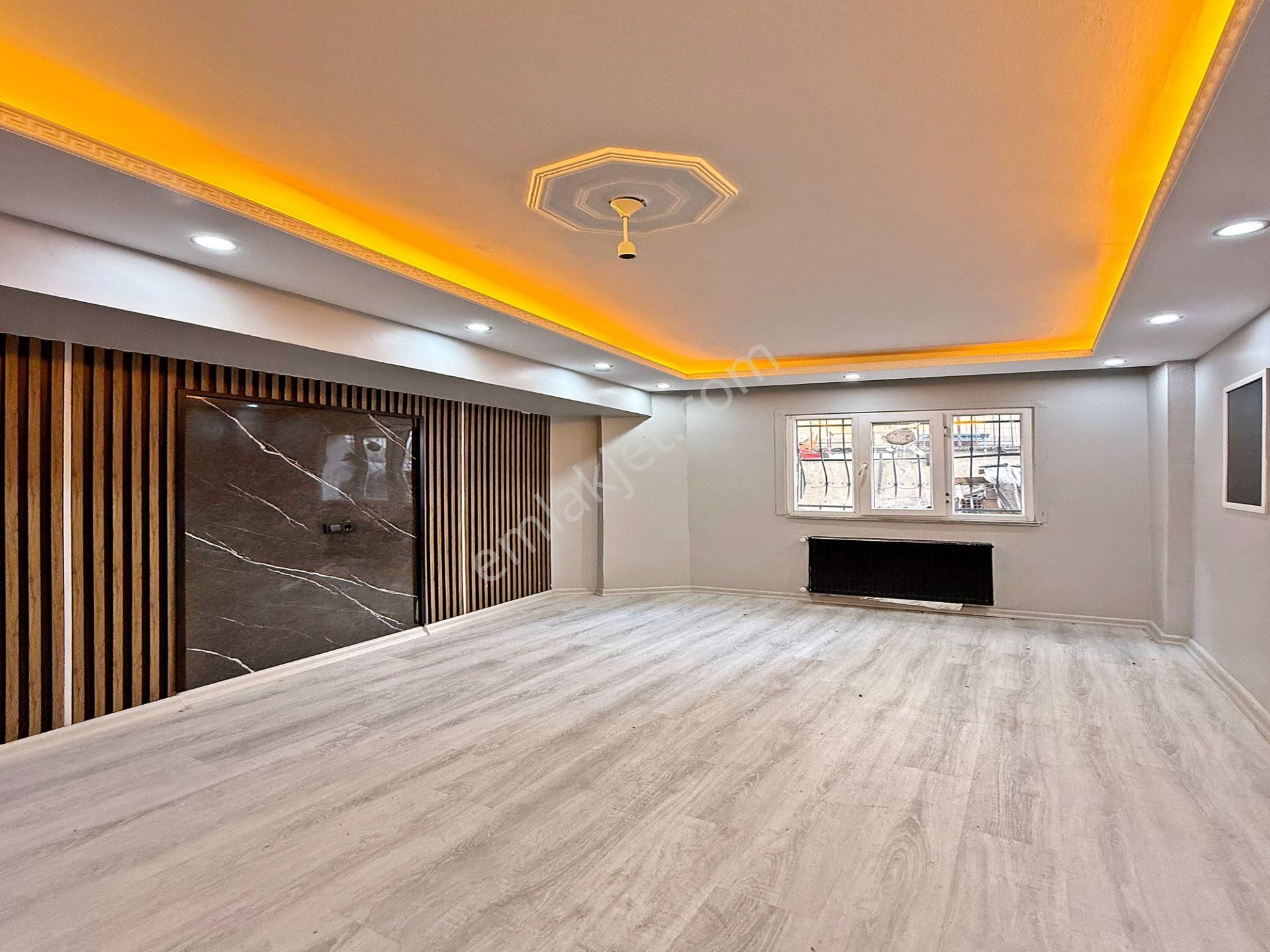 Yeşil Camiye Yakın Krediye Uygun İskanlı 2+1 Bahçe Kat Fırsatı