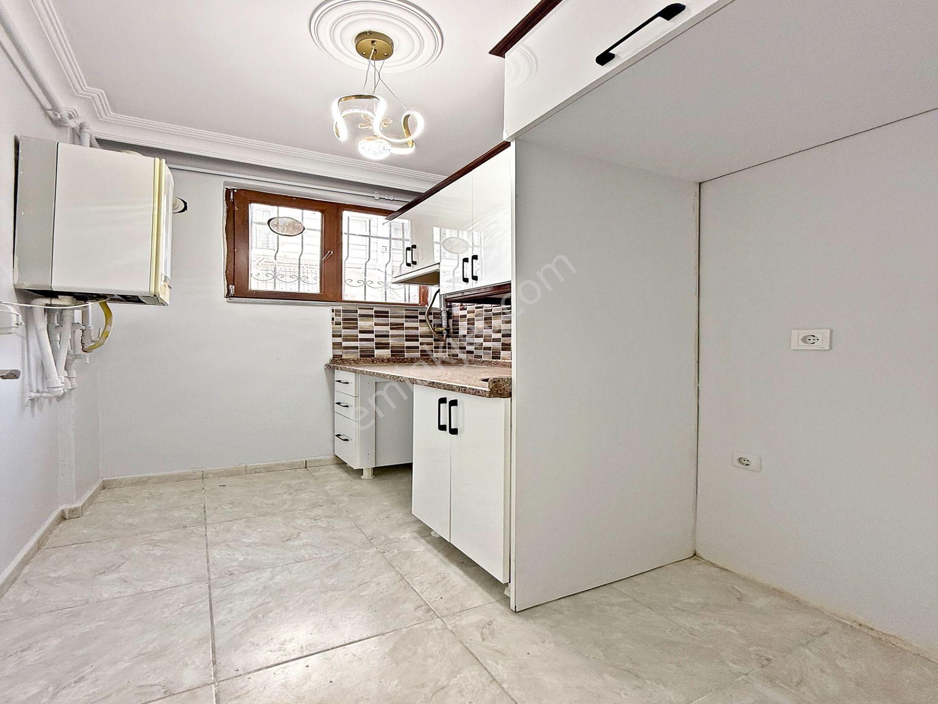 Süleymaniye Mahallesinde Full Aydınlık 2+1 İskanlı Bahçe Kat - Görsel 9