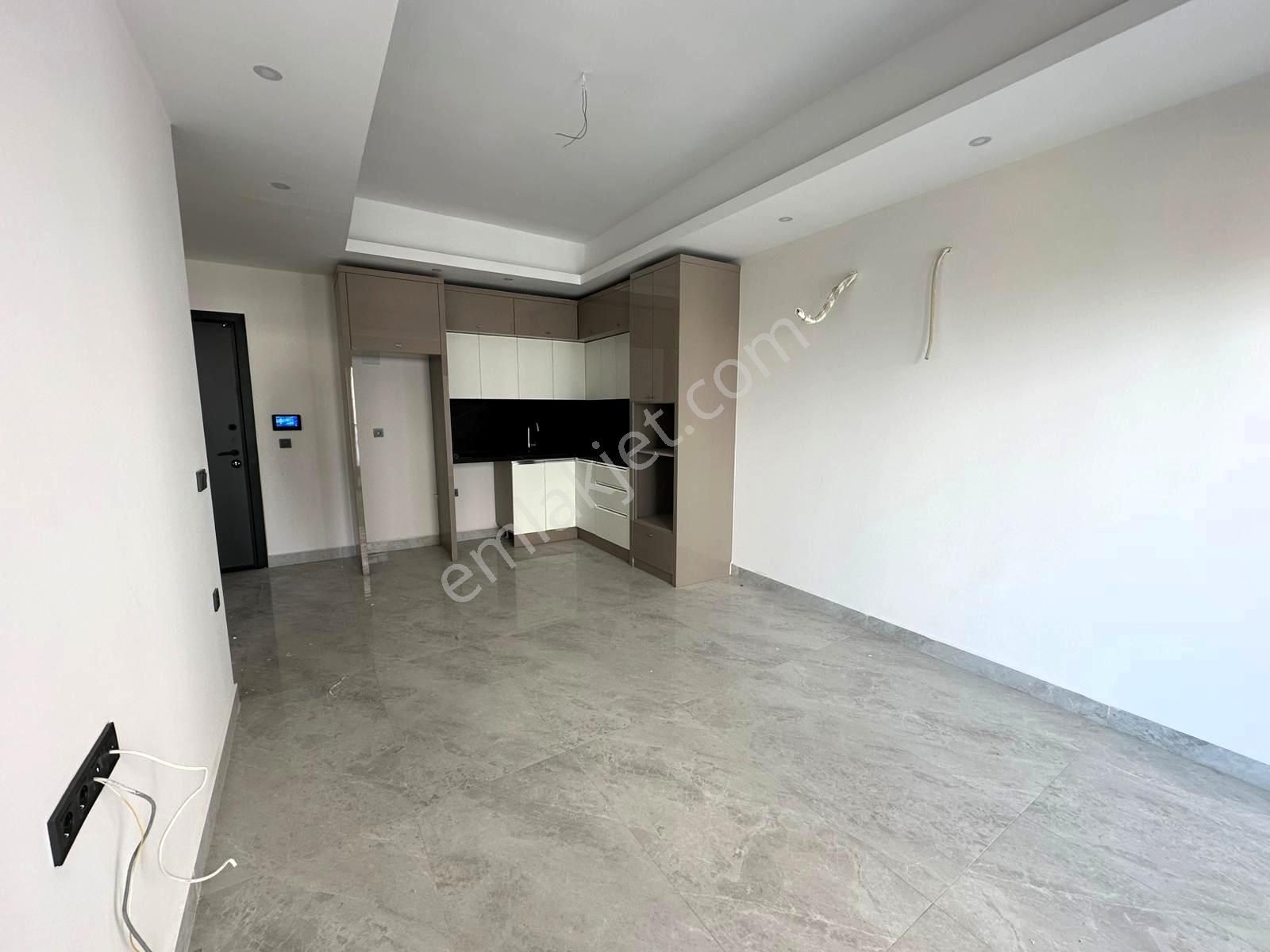 Alanya Mahmutlar Green Ocean Sitesinde Satılık 1+1 Daire - Görsel 4