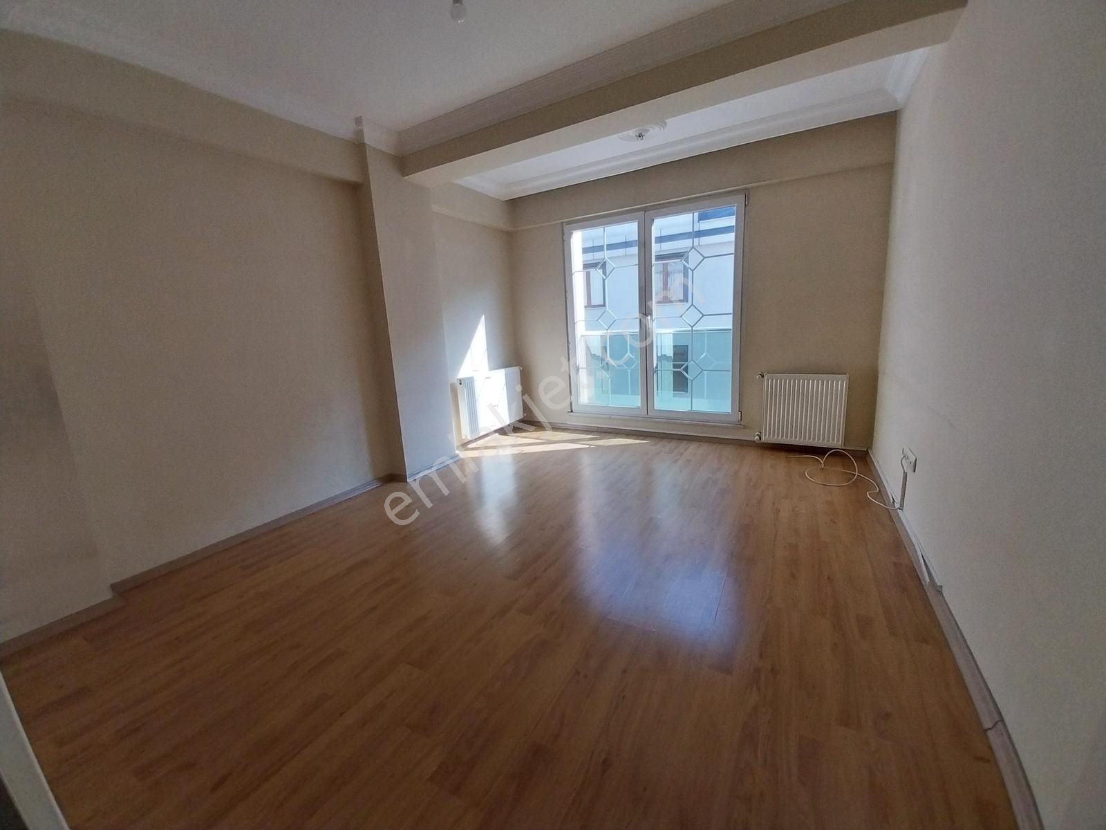 Merkezi Konumda Arakat Boşş Daire Fırsatı - Görsel 3