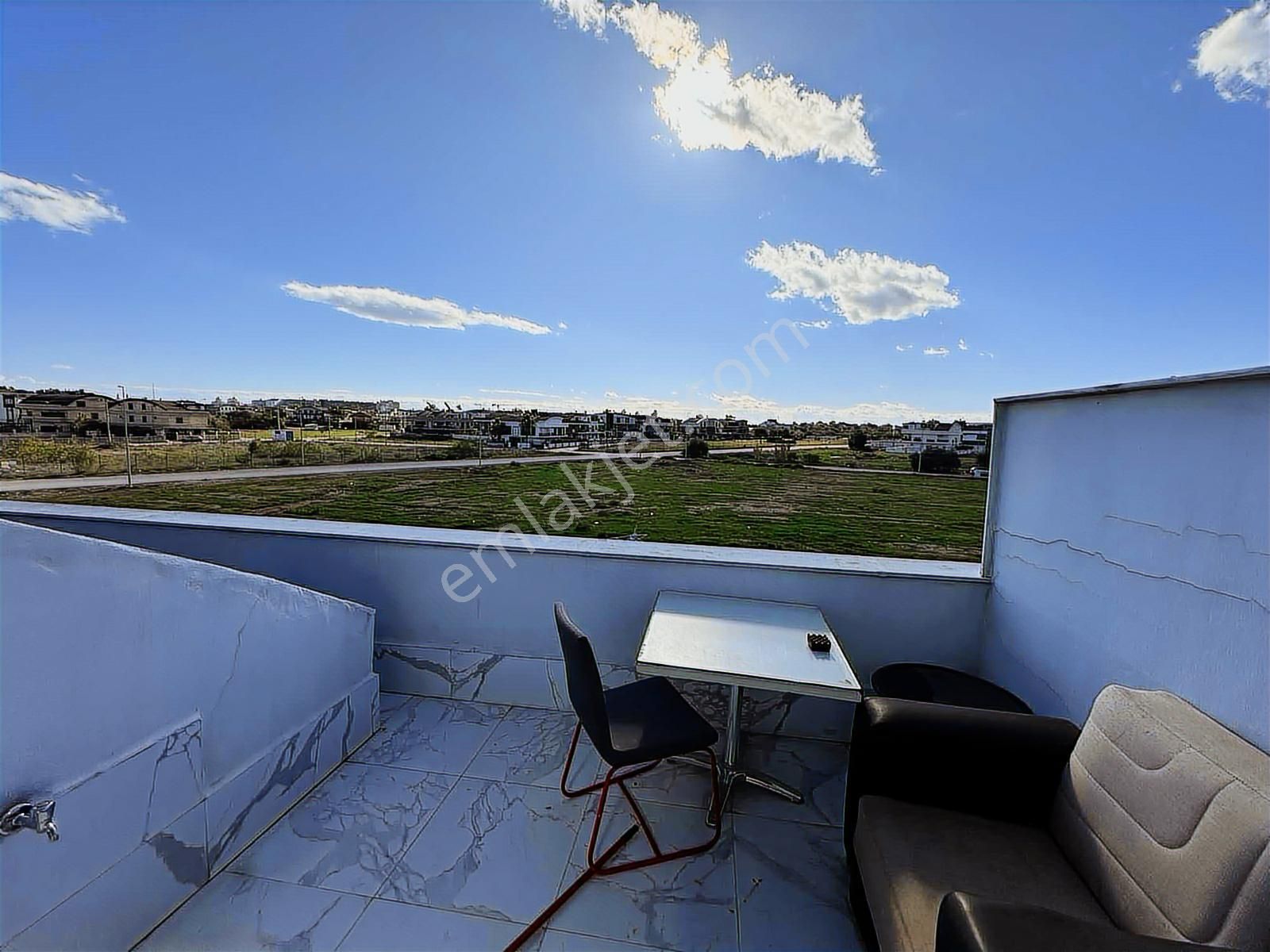 Atabay'dan Güzelobada 1+1 Ful Eşyalı Havuzlu Teraslı Depozitosuz - Görsel 14