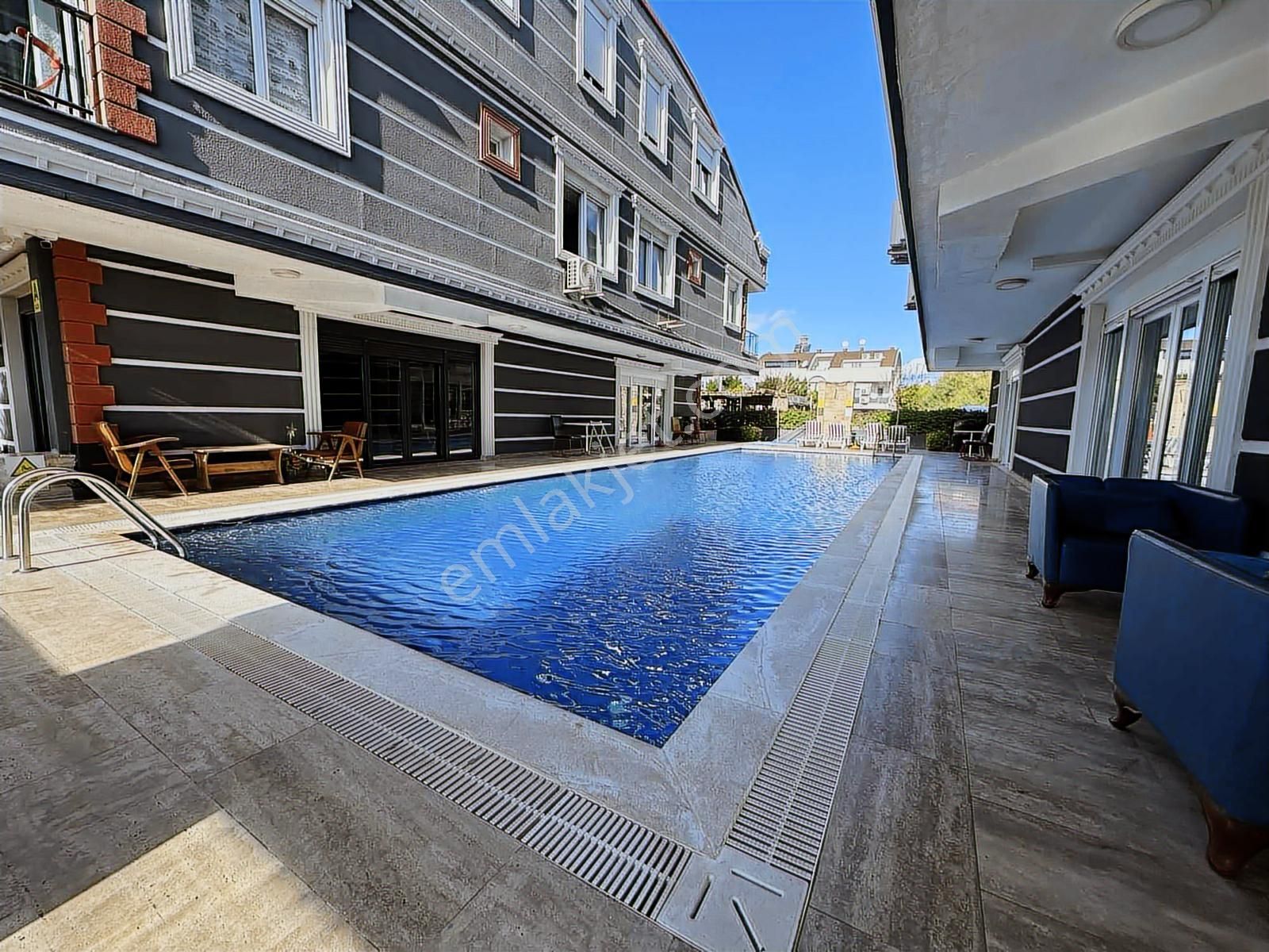 Atabay'dan Güzelobada Turizm Yoluna Yakın 1+1 Eşyalı Depozitosuz - Görsel 10